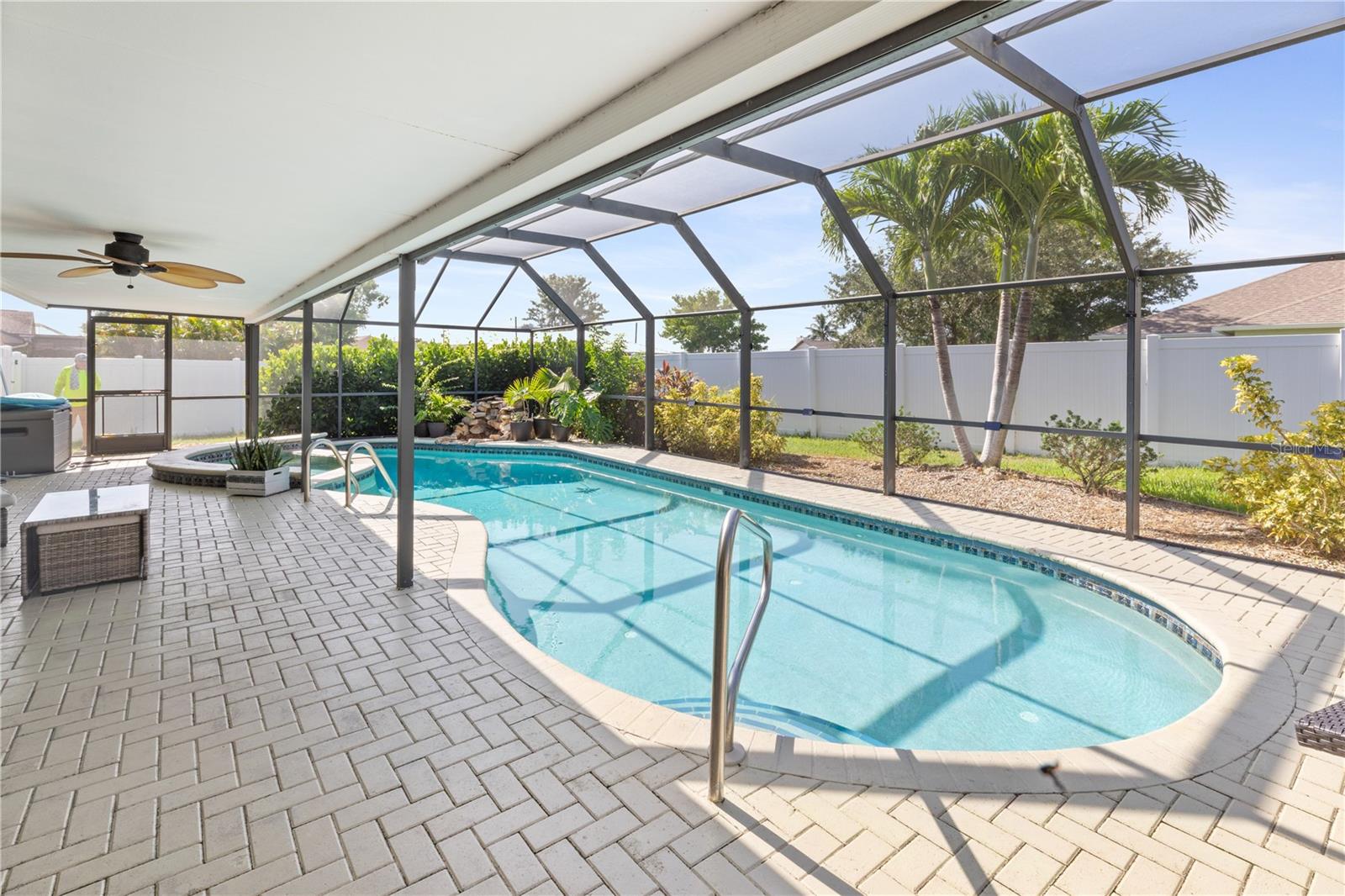 Image 3 of 44 For 1726 2nd Street