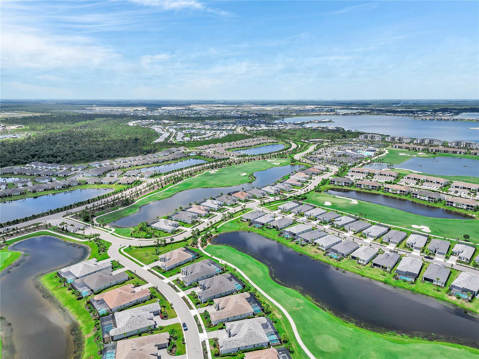 Image 41 of 57 For 15948 Cranes Marsh Court