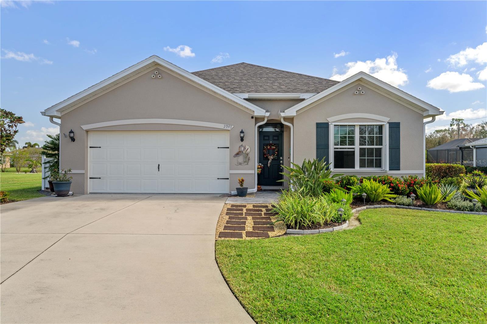 Image 18 of 85 For 7093 Mikasa Drive