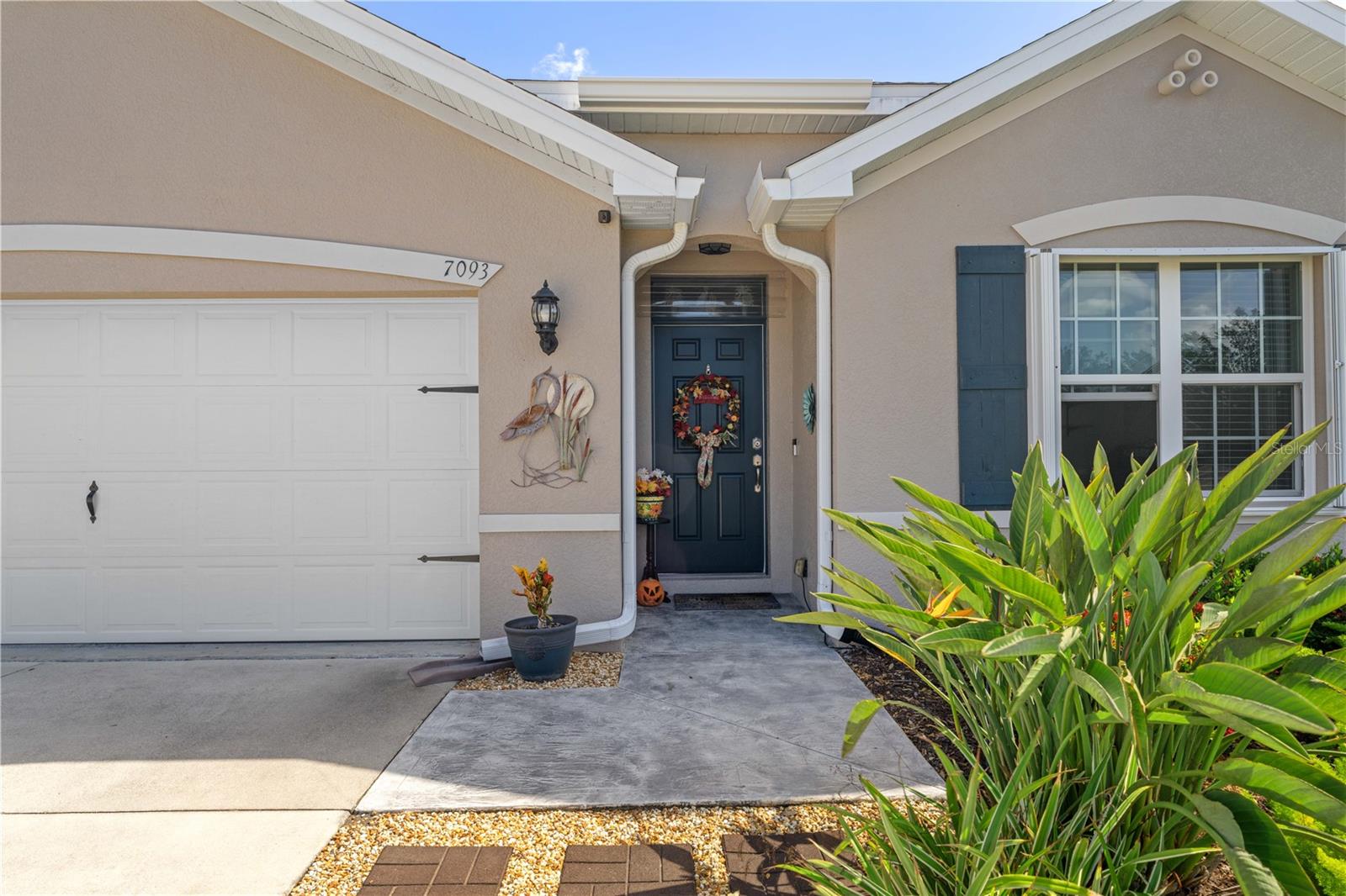 Image 19 of 85 For 7093 Mikasa Drive