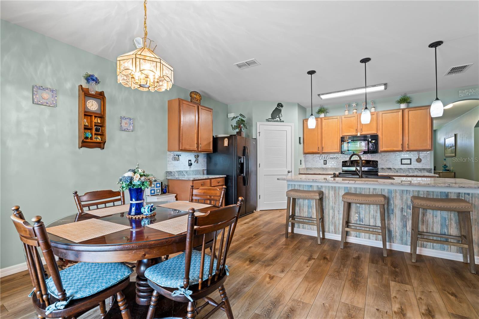 Image 31 of 85 For 7093 Mikasa Drive