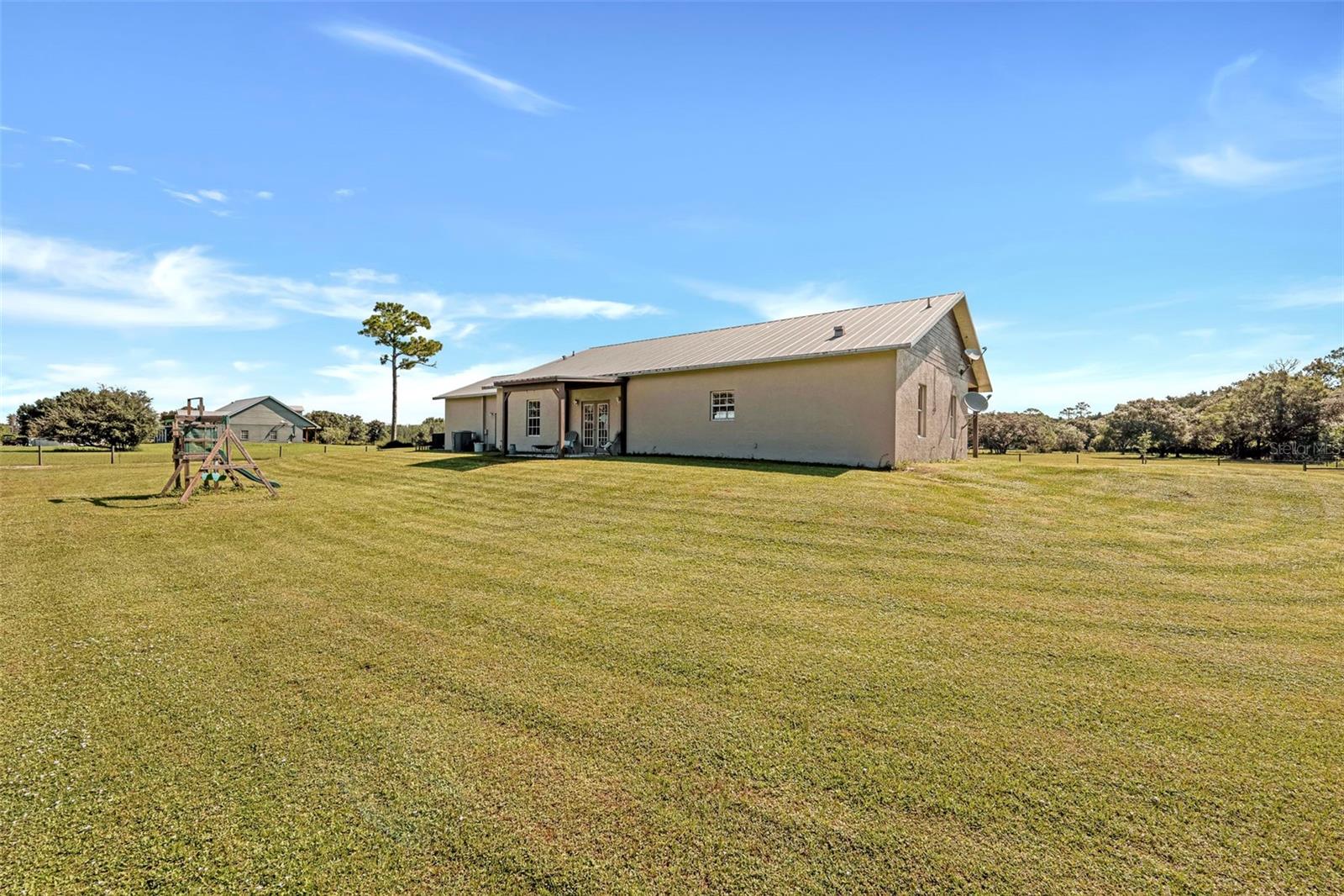 Image 44 of 48 For 99 Trader Road