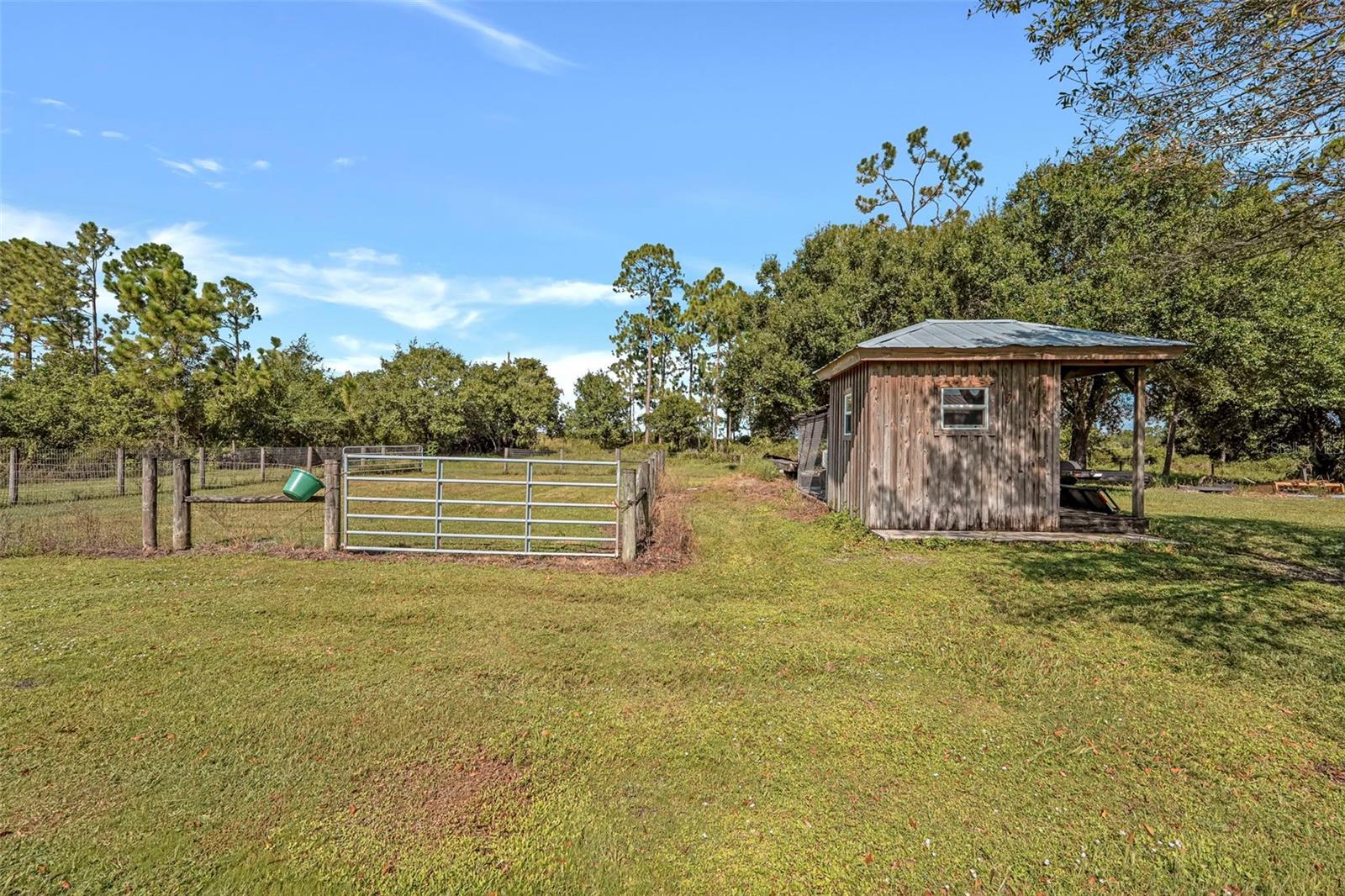 Image 45 of 48 For 99 Trader Road