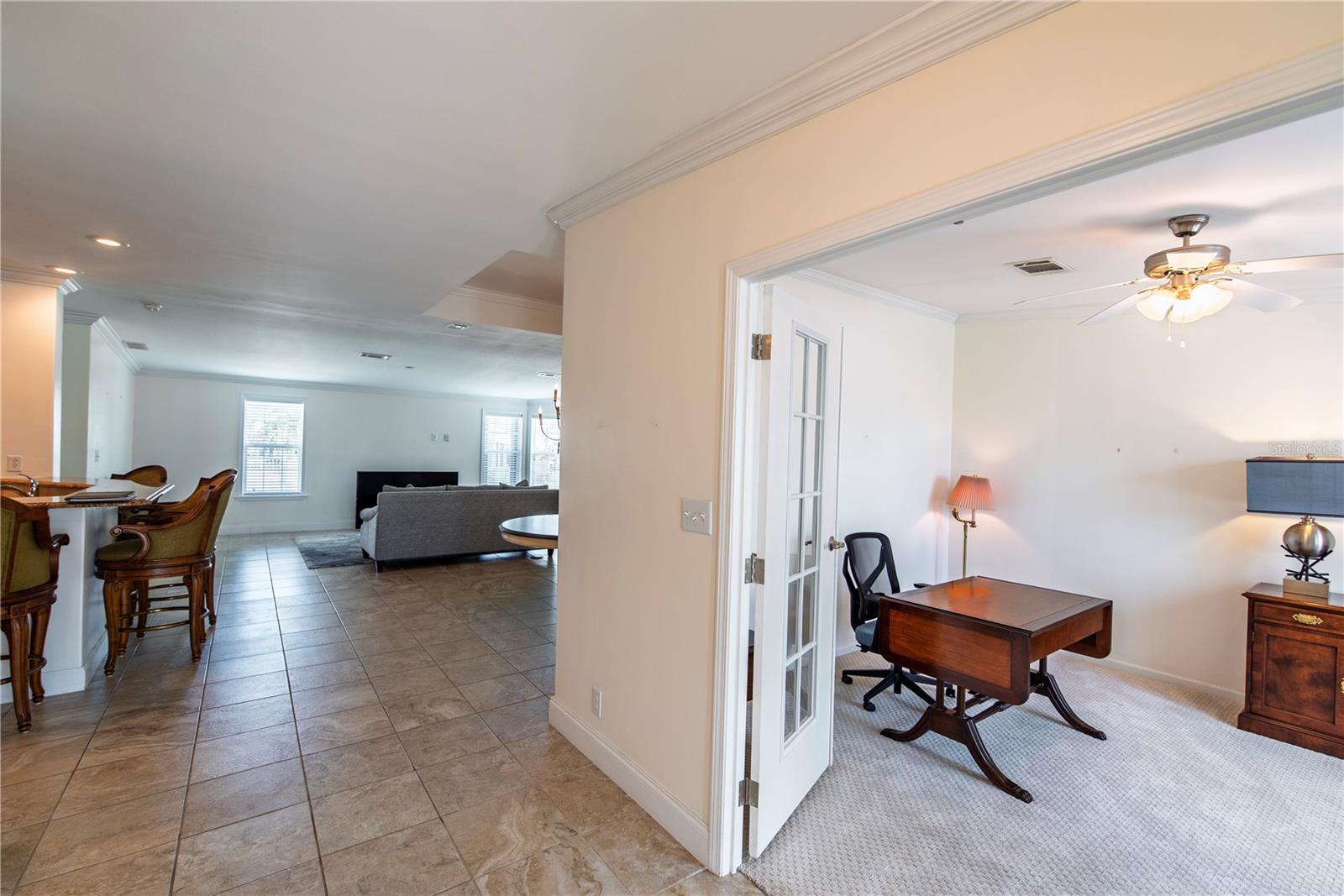 Image 3 of 30 For 40 Freeman Avenue