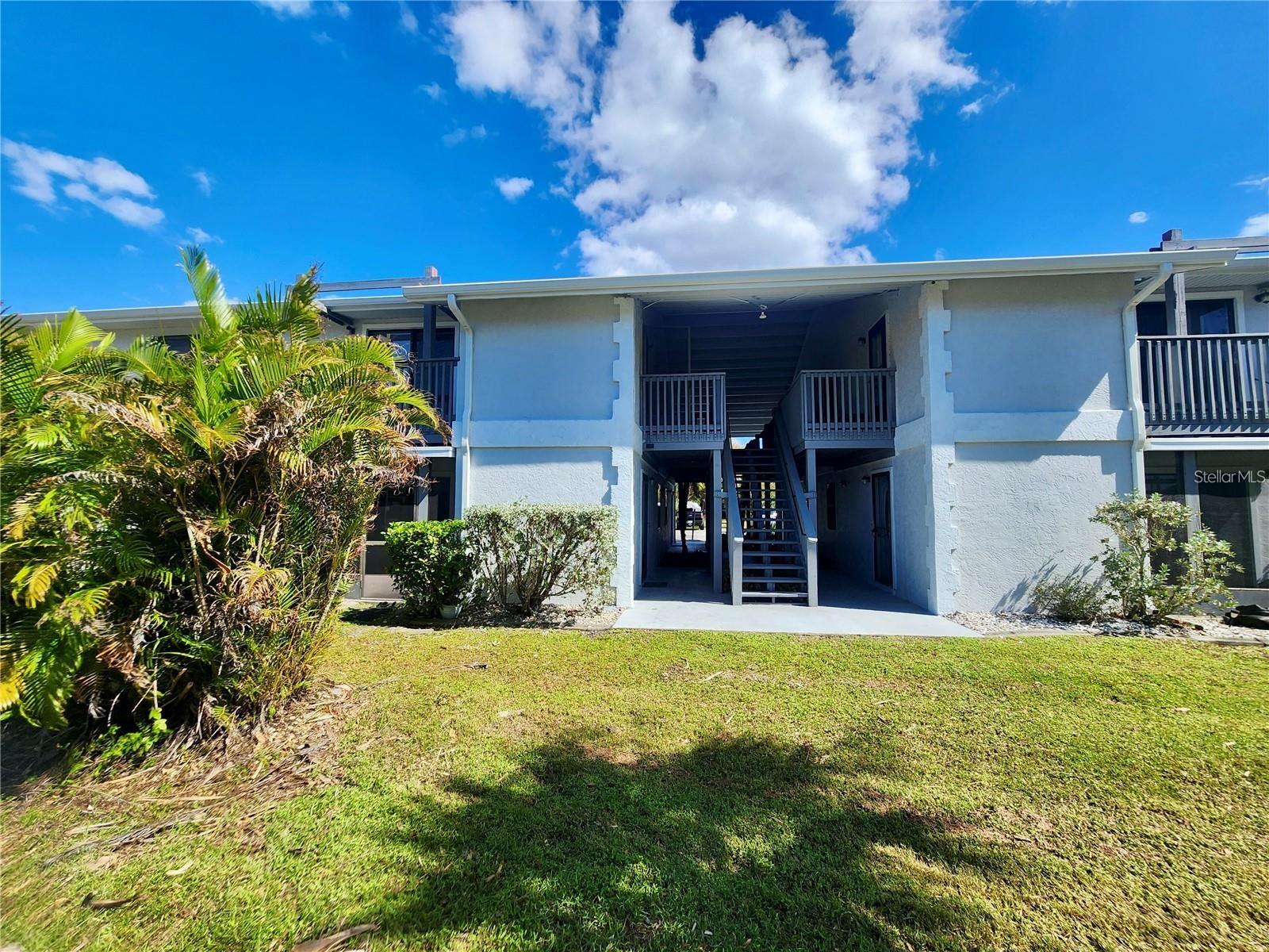 Image 2 of 20 For 22441 Westchester Boulevard 1100d
