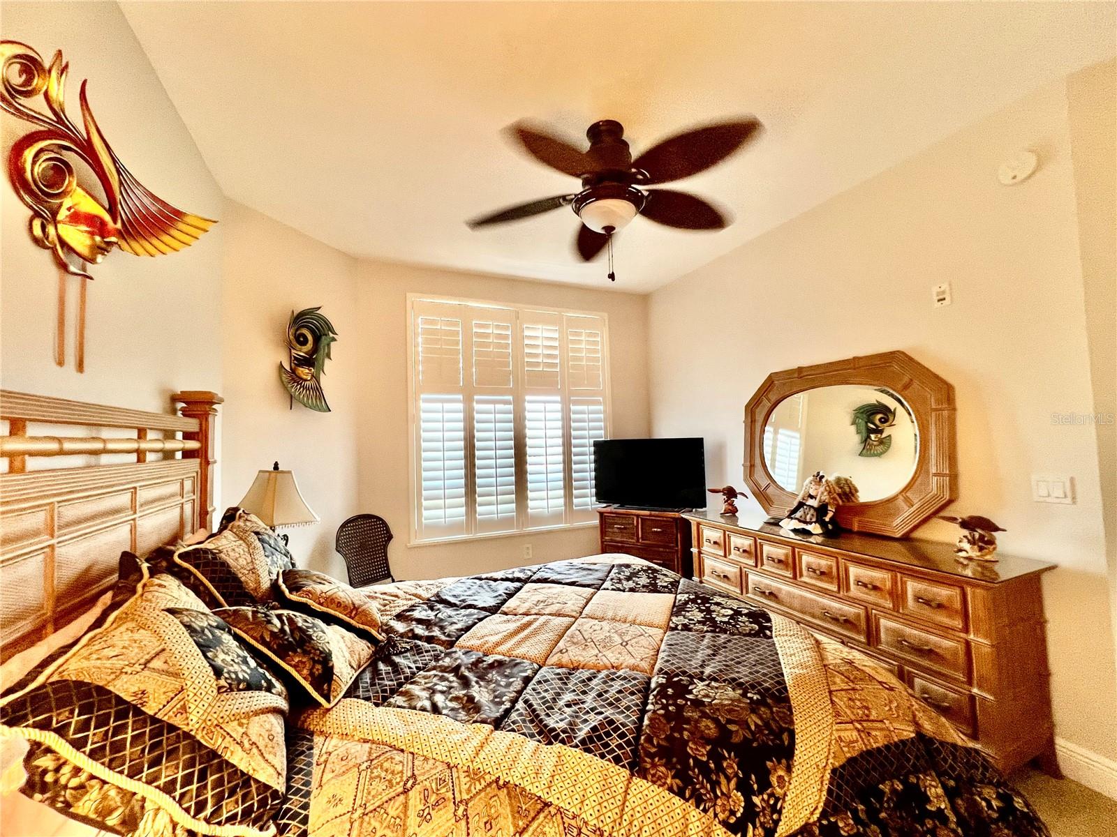 Image 33 of 57 For 3321 Sunset Key Circle 501
