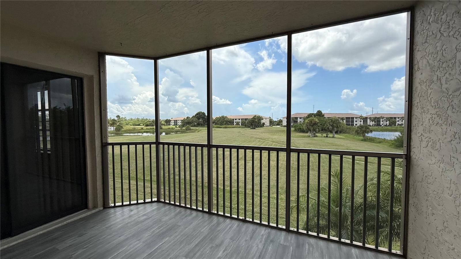 Image 6 of 17 For 175 Kings Highway  B6