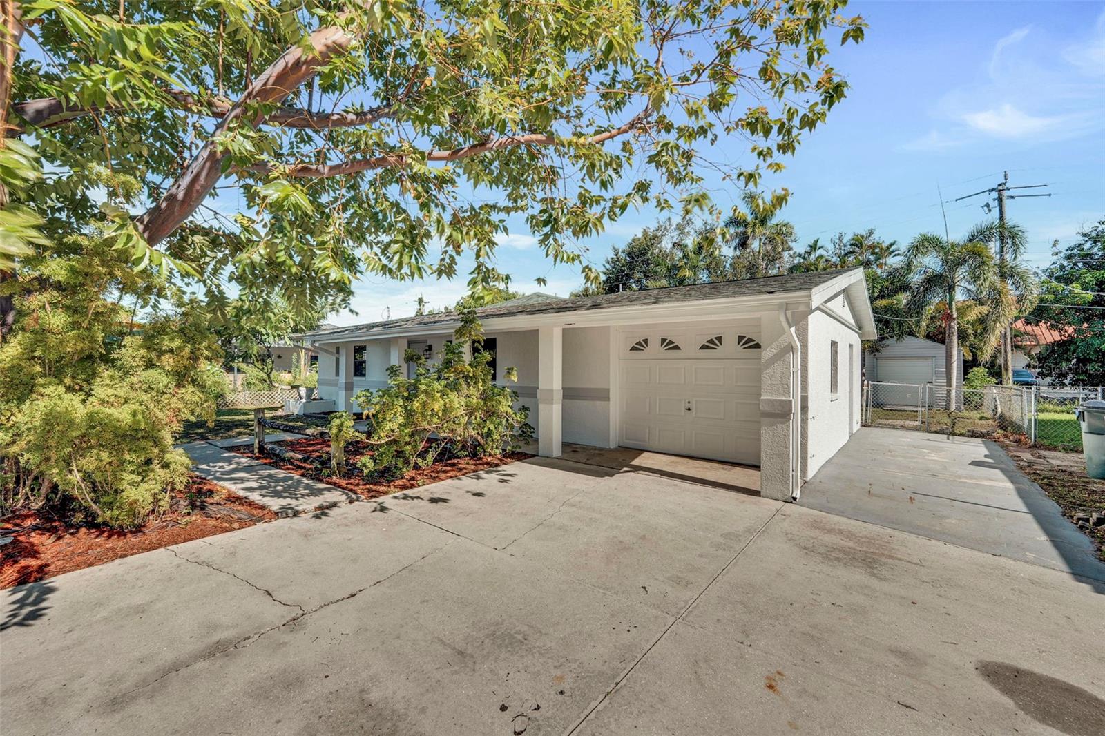 Image 42 of 42 For 1427 Davis Drive