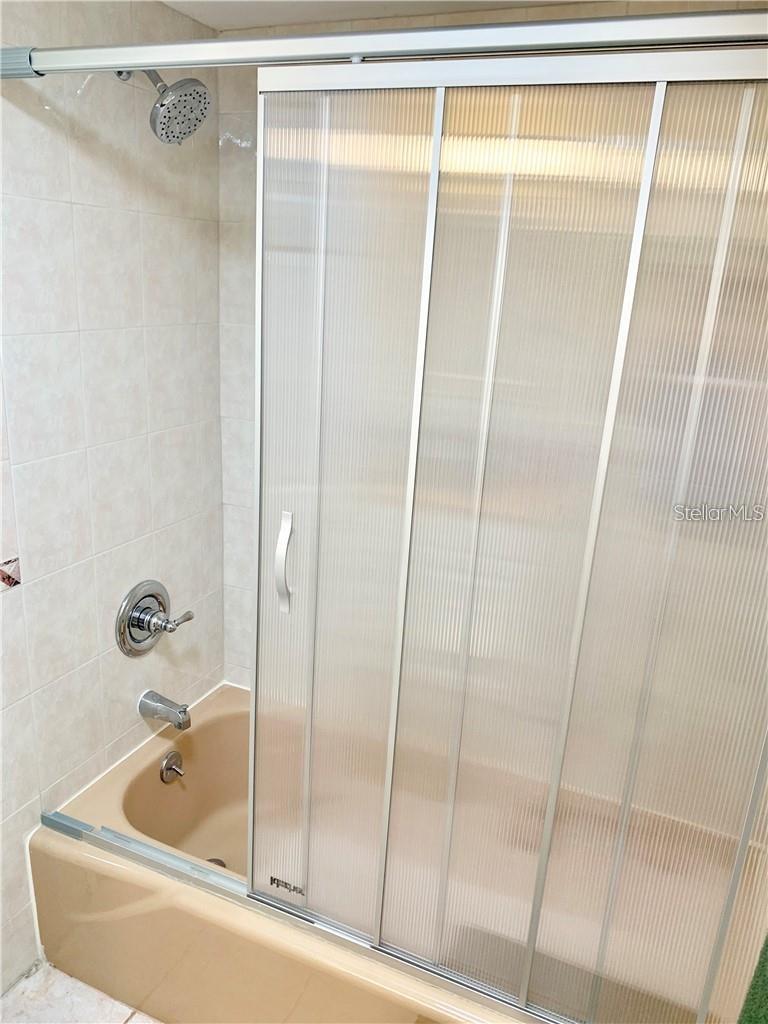 Image 14 of 38 For 311 Garvin Street 409c