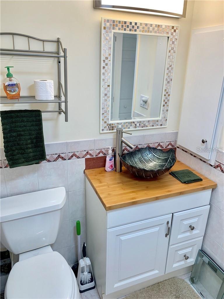 Image 15 of 38 For 311 Garvin Street 409c