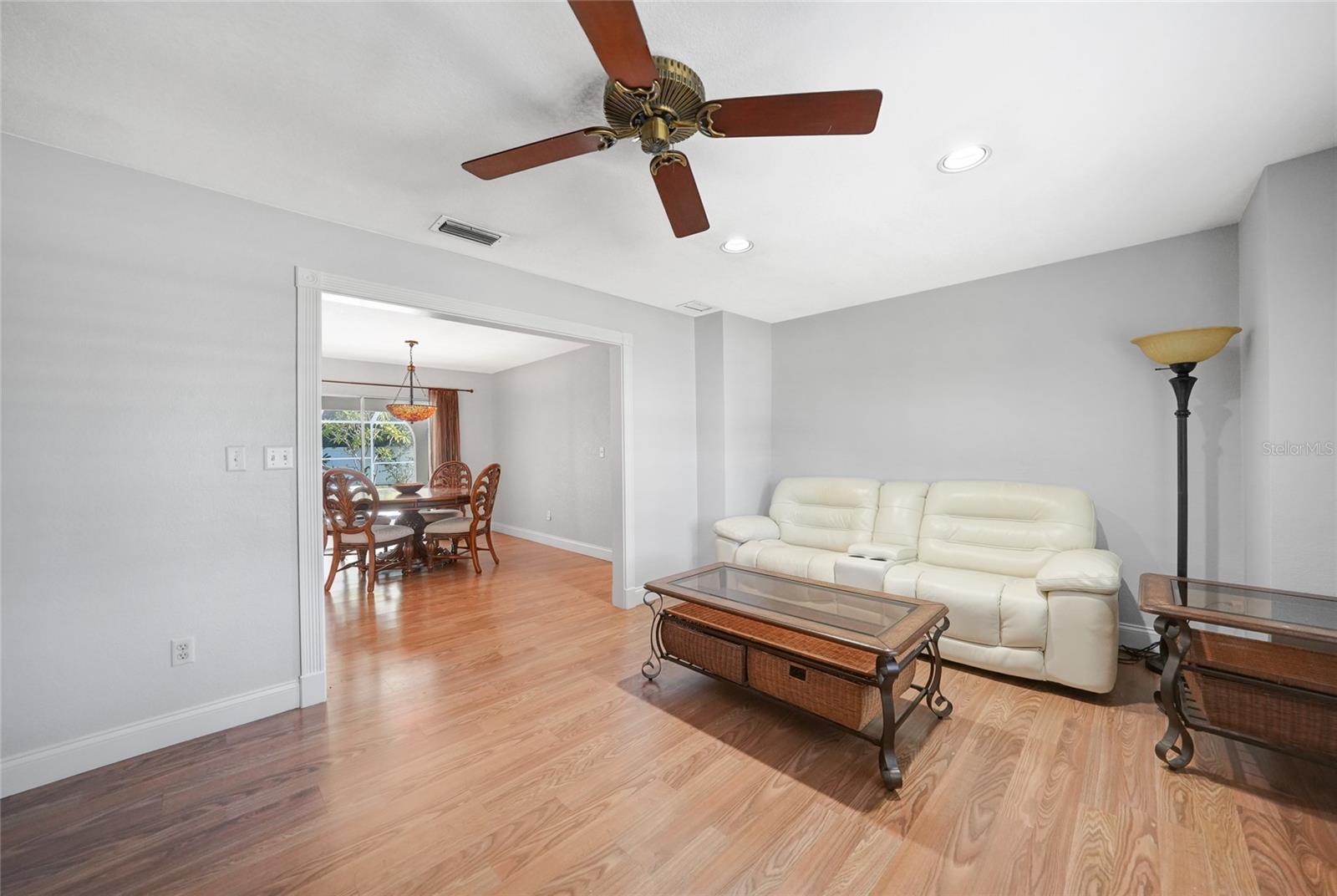 Image 11 of 40 For 23228 Kim Avenue