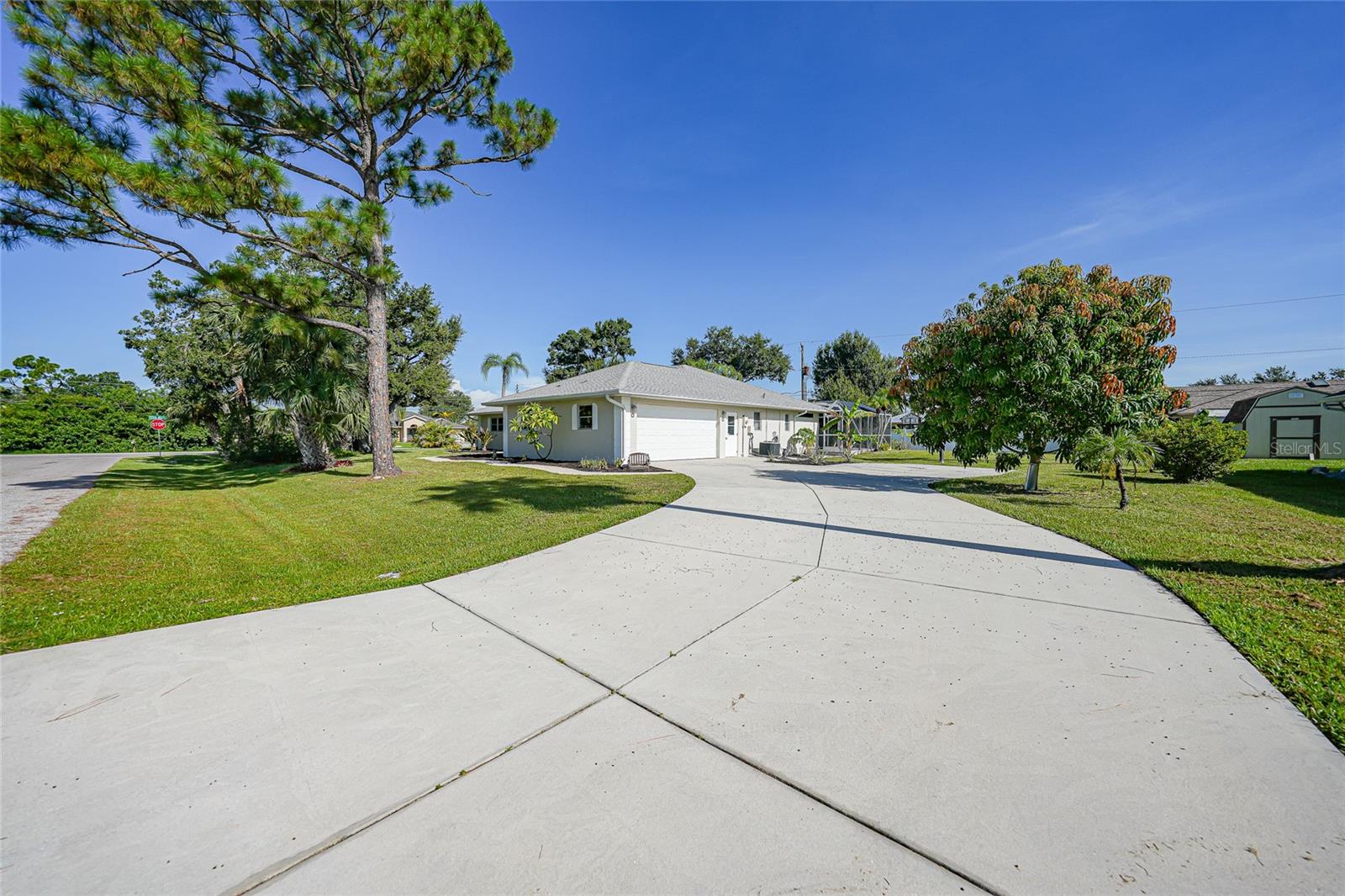 Image 2 of 40 For 23228 Kim Avenue