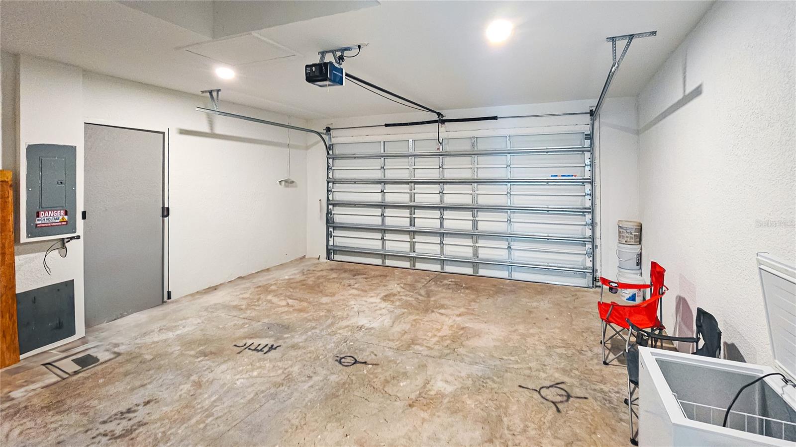 Listing photo id 12 for 1503 17th Street