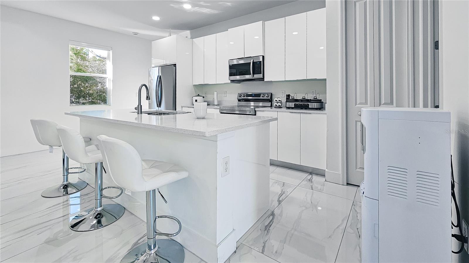 Listing photo id 19 for 1503 17th Street