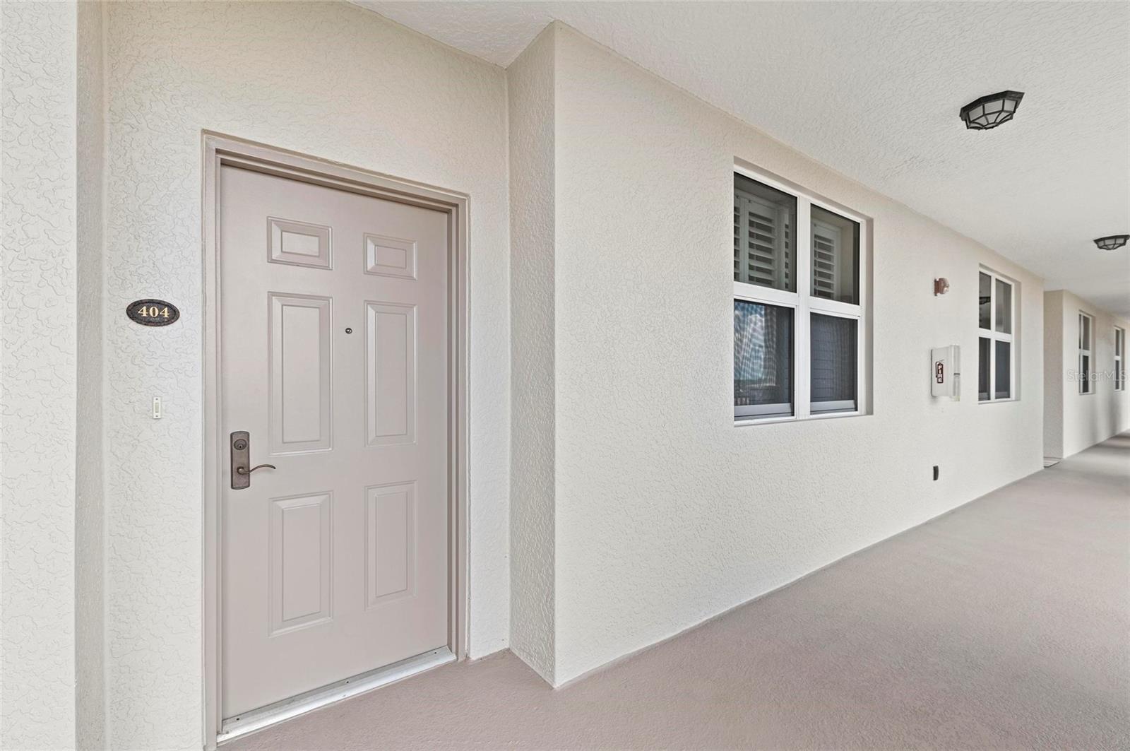 Image 2 of 76 For 3329 Sunset Key Circle 404