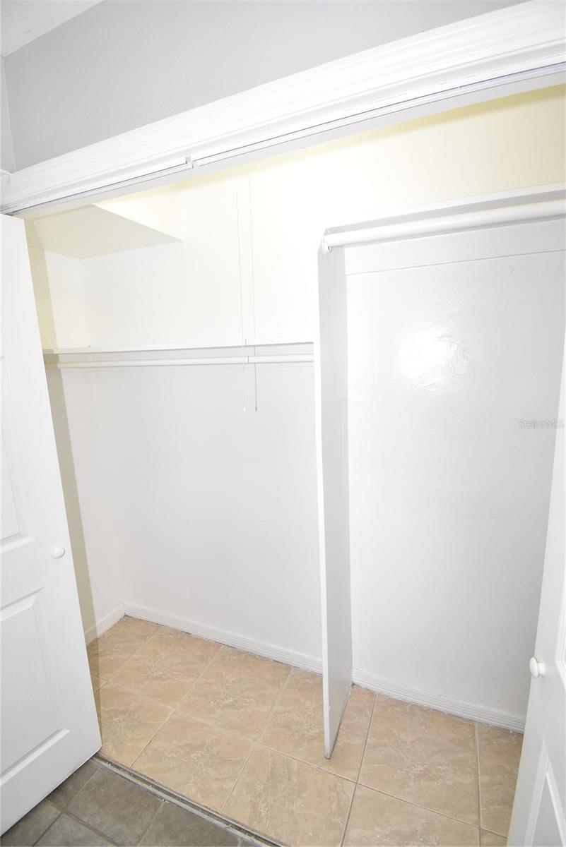 Image 22 of 23 For 425 Wymore Road 103