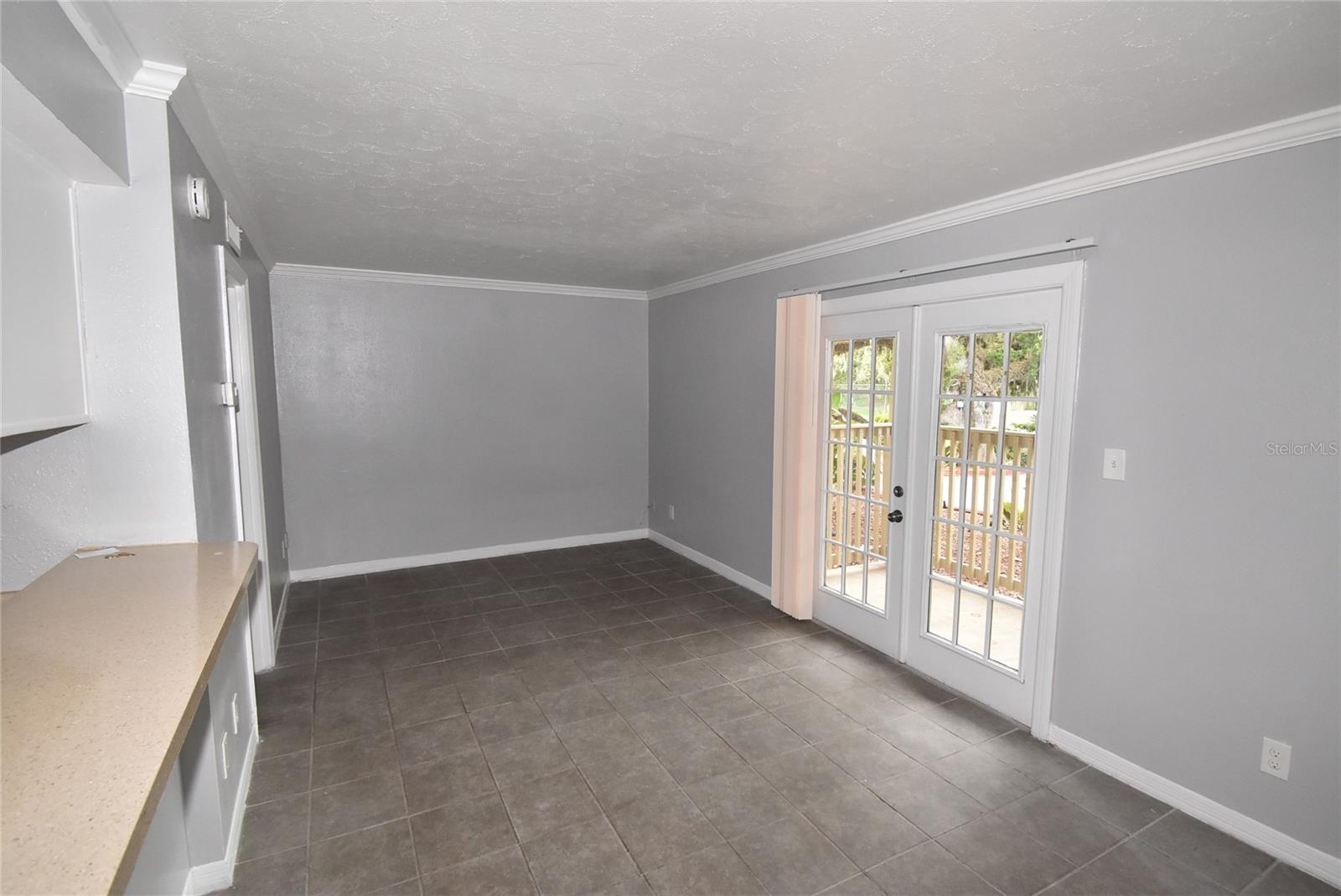 Image 4 of 23 For 425 Wymore Road 103