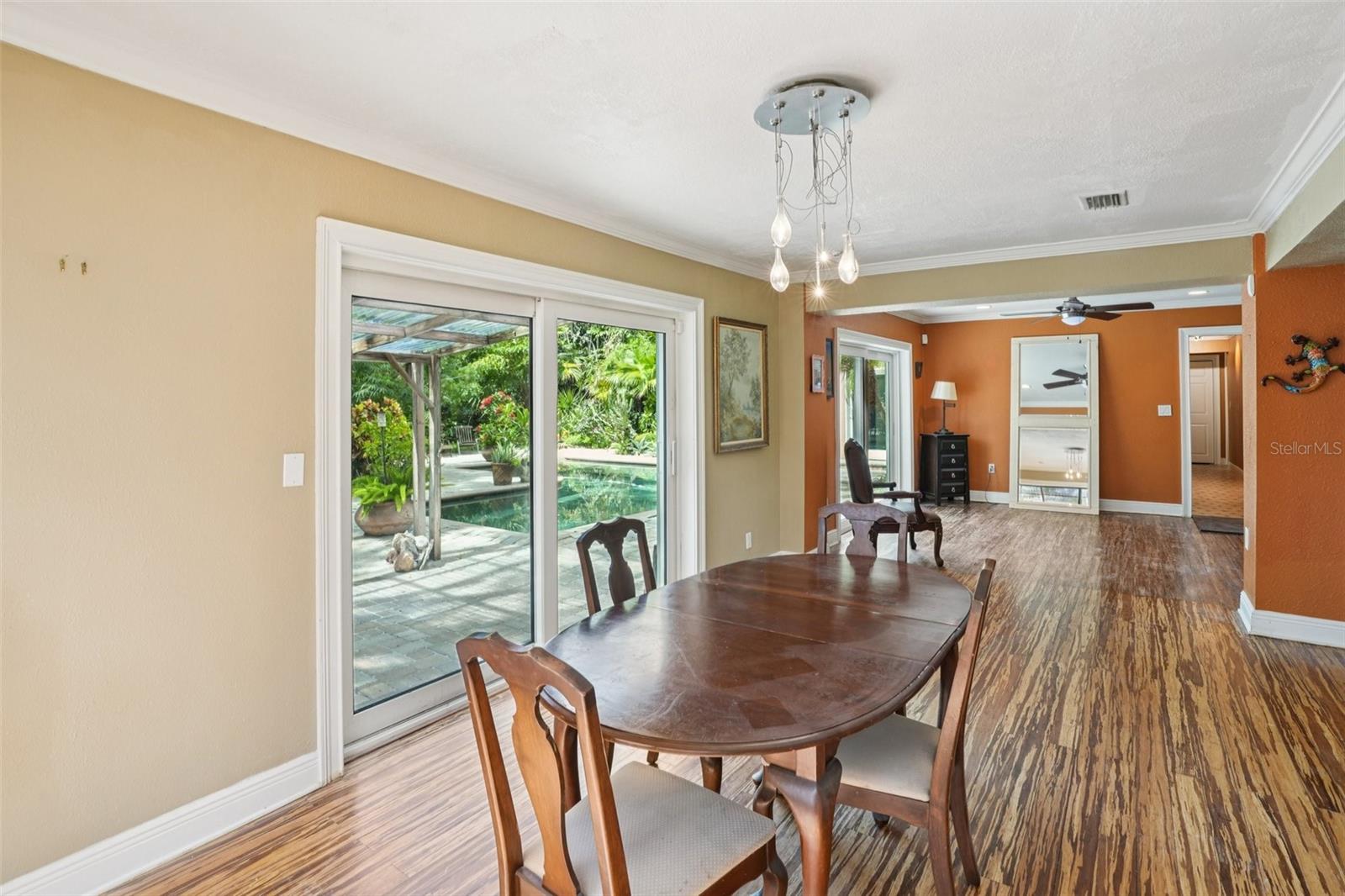 Image 12 of 52 For 3000 Dartmouth Avenue N