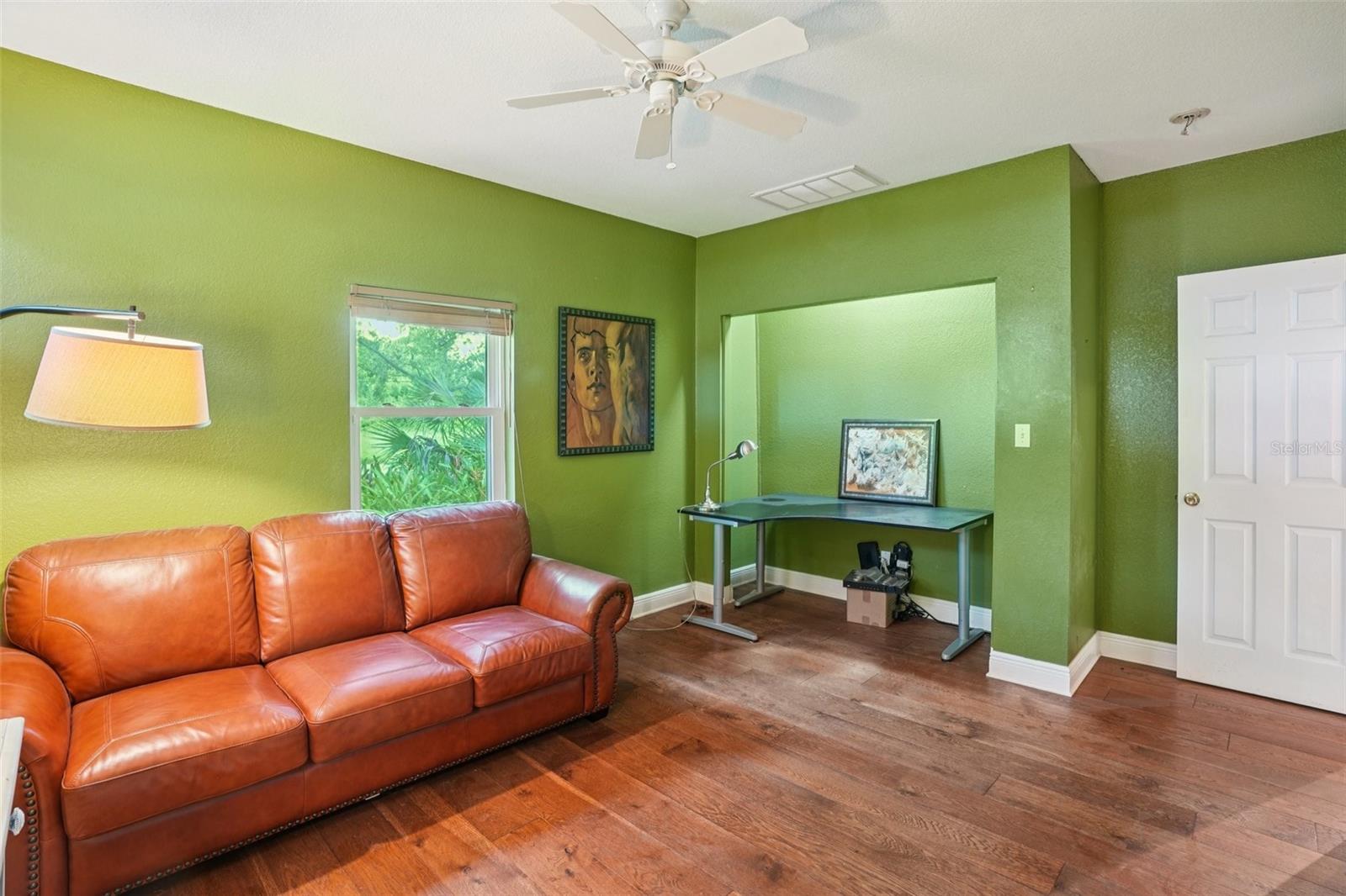 Image 30 of 52 For 3000 Dartmouth Avenue N