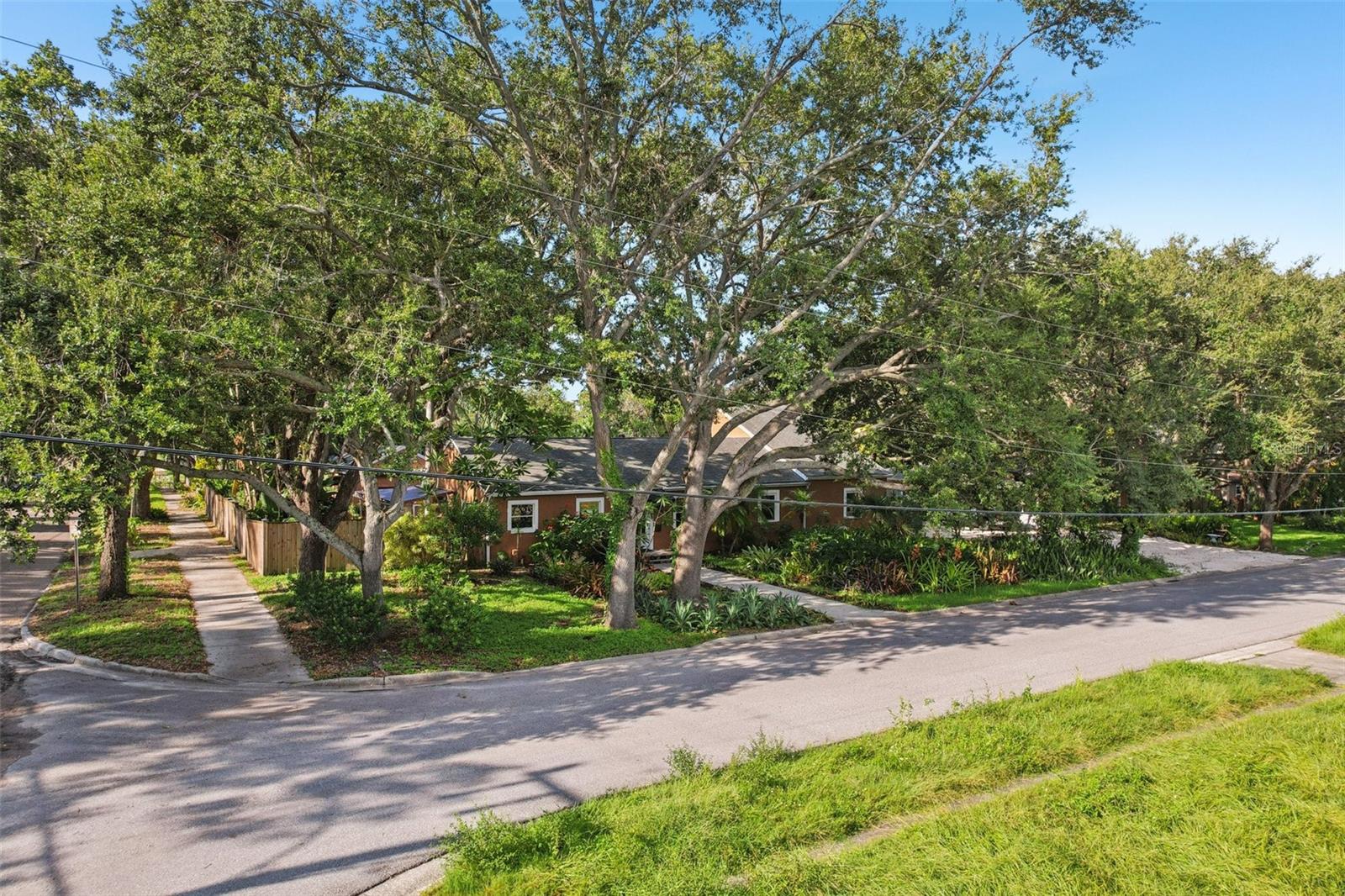 Image 41 of 52 For 3000 Dartmouth Avenue N