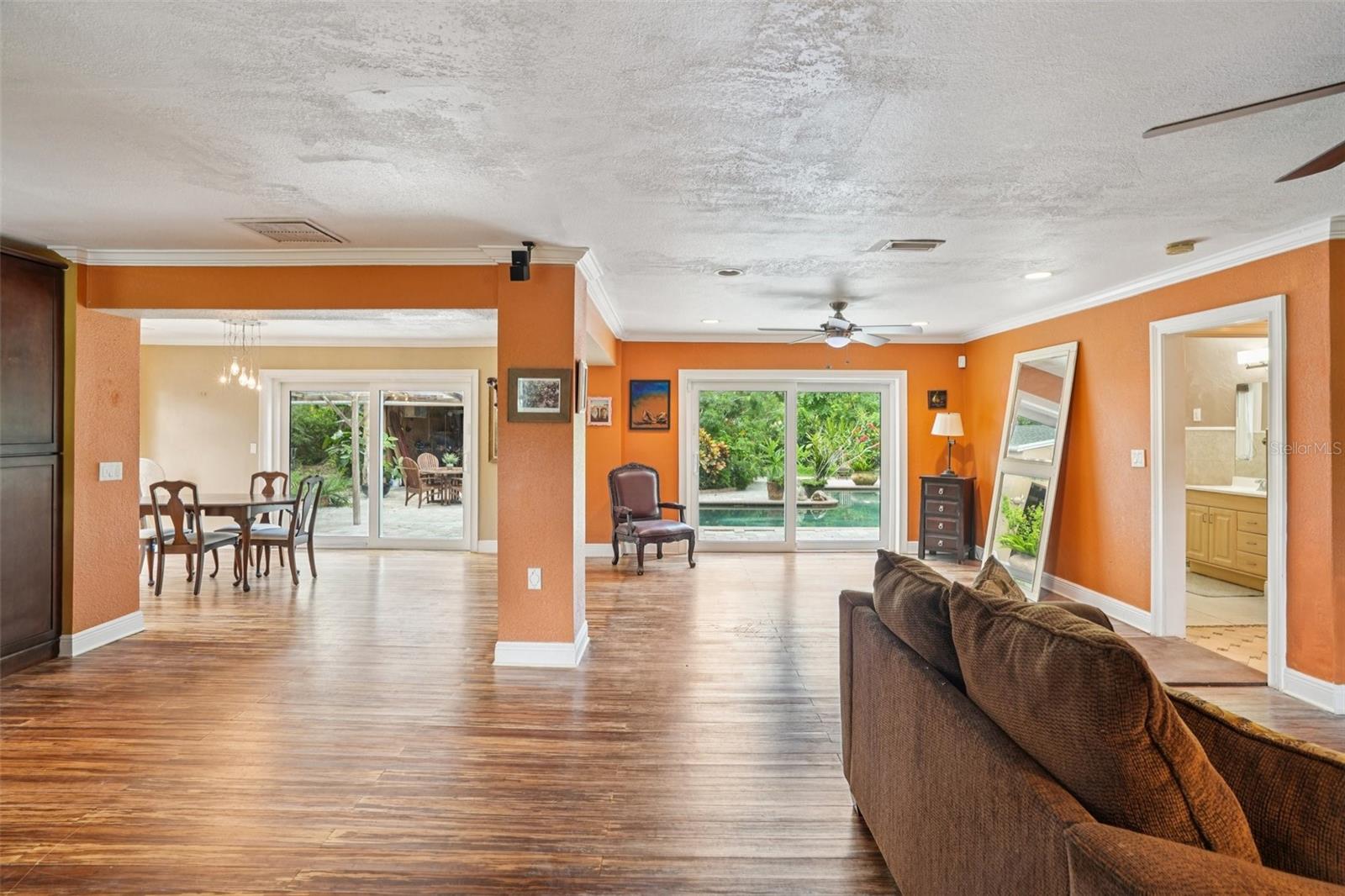 Image 9 of 52 For 3000 Dartmouth Avenue N