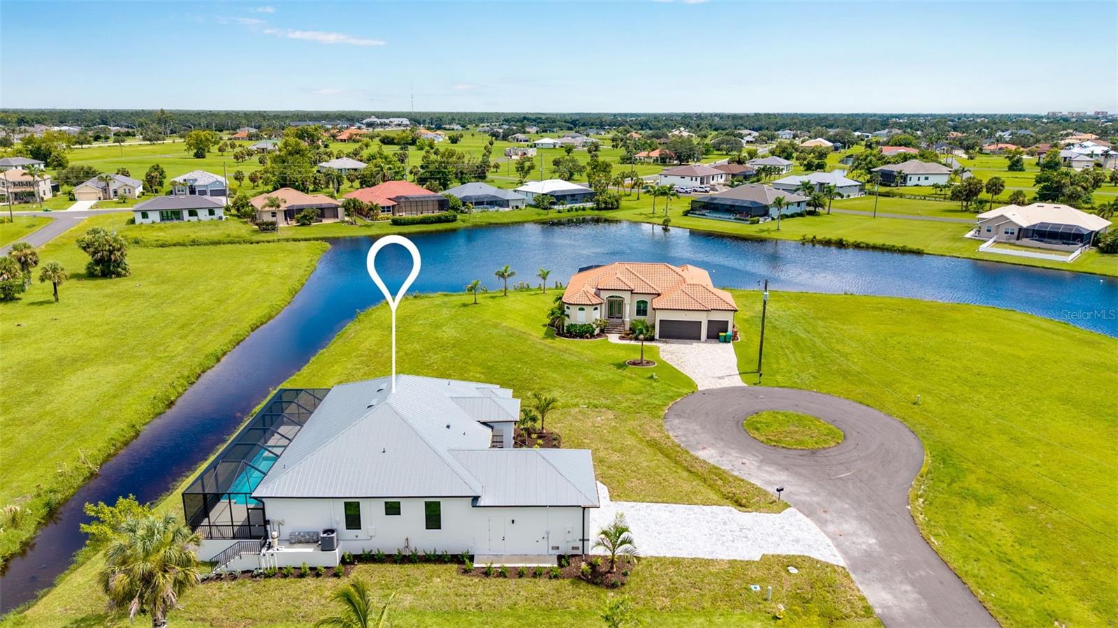 Image 28 of 33 For 16192 Limegrove Court