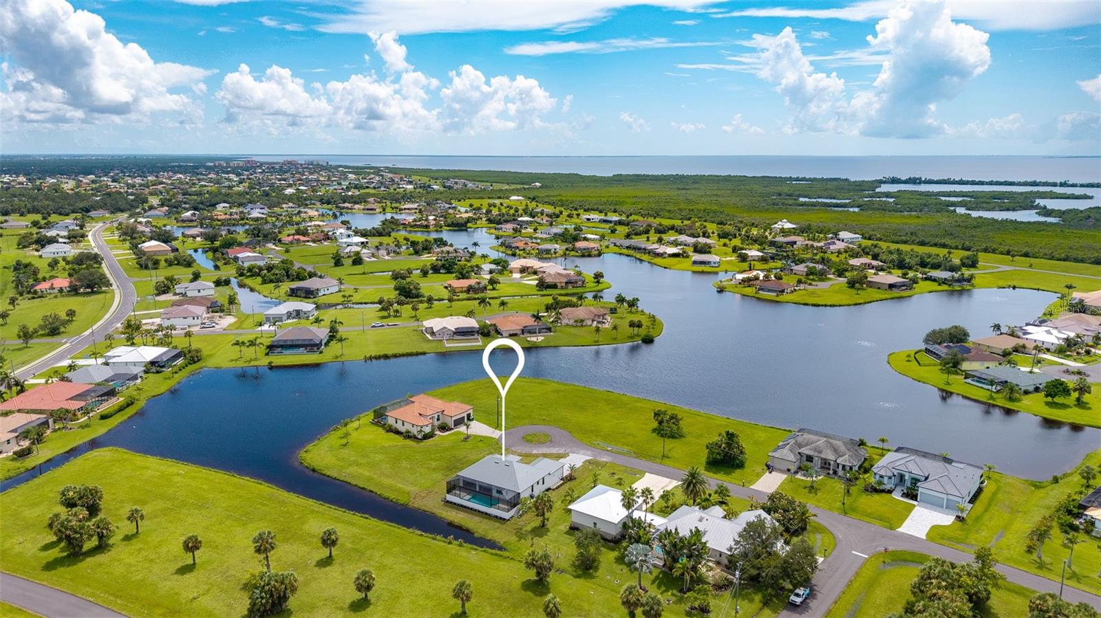 Image 31 of 33 For 16192 Limegrove Court