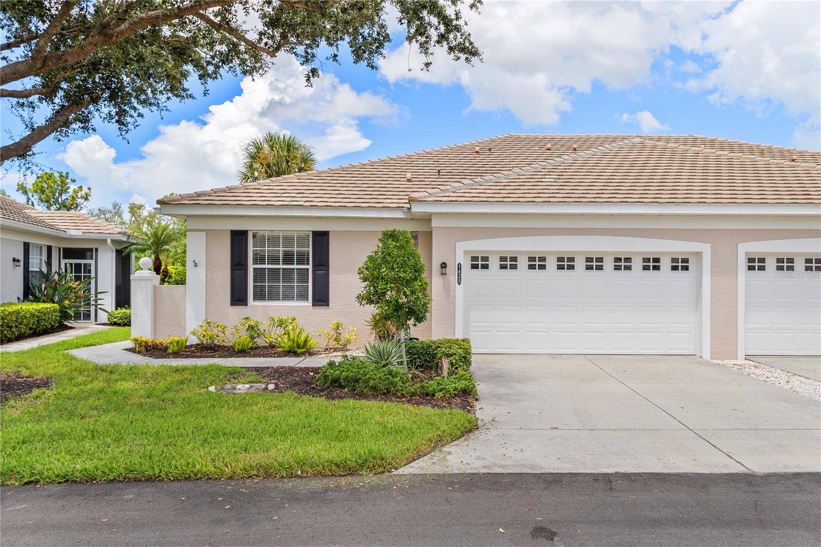 Image 2 of 44 For 1625 Monarch Drive 1625