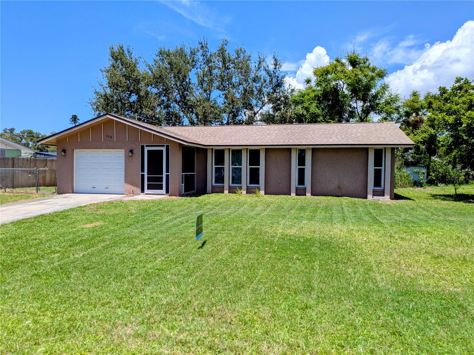 Details for 508 Quincy Road, VENICE, FL 34293