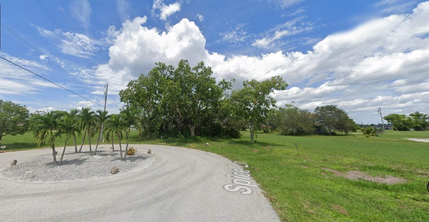 Image 3 of 5 For 17172 Spice Lane