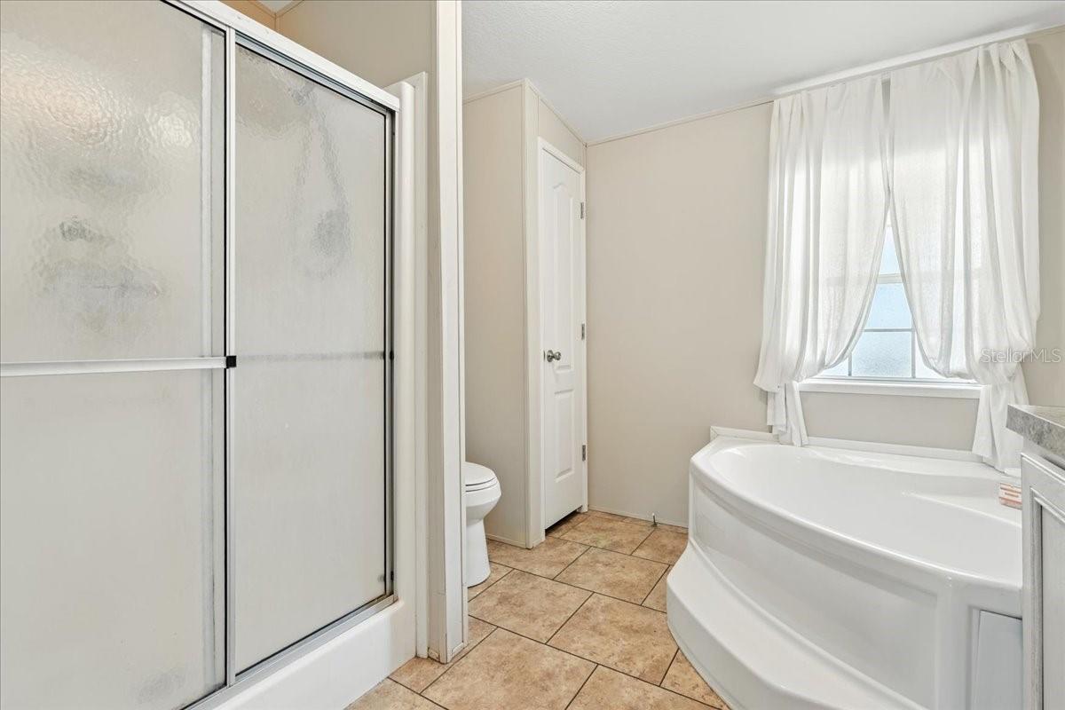 Image 35 of 46 For 2566 Brewer Avenue