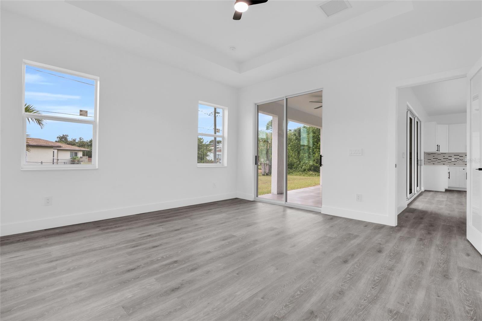 Image 14 of 34 For 535 Azalea Avenue Nw