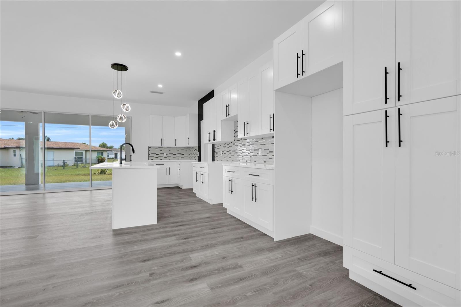 Image 7 of 34 For 535 Azalea Avenue Nw