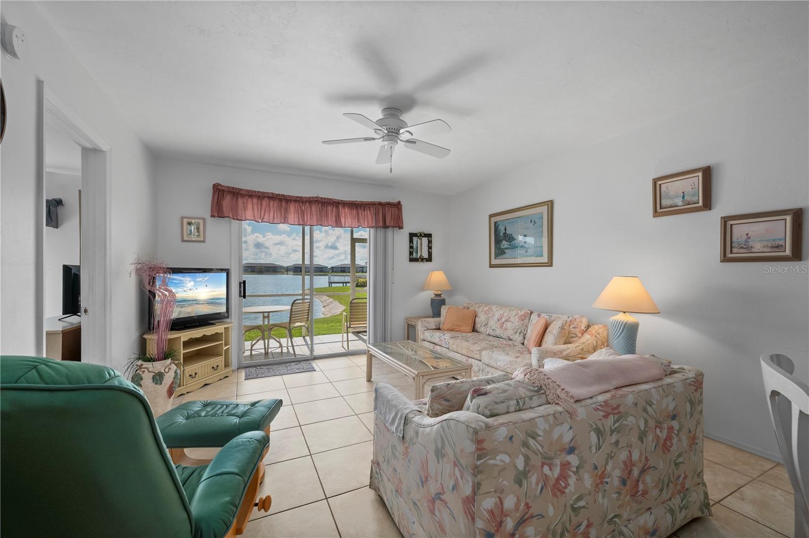 Image 11 of 60 For 3310 Loveland Boulevard 2503