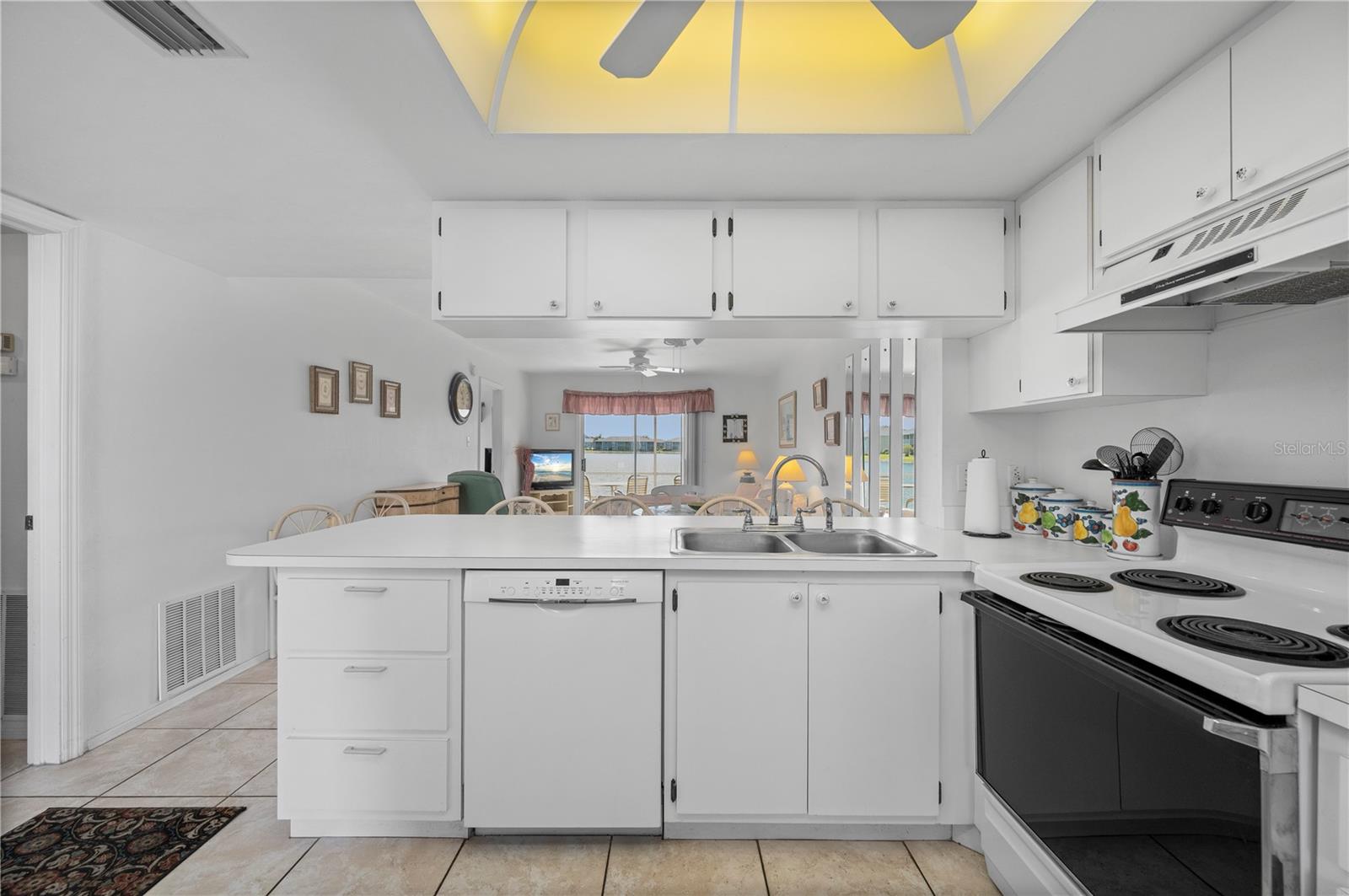 Image 7 of 60 For 3310 Loveland Boulevard 2503