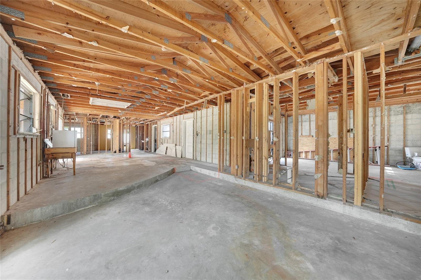 Image 10 of 39 For 801 Marlin Drive