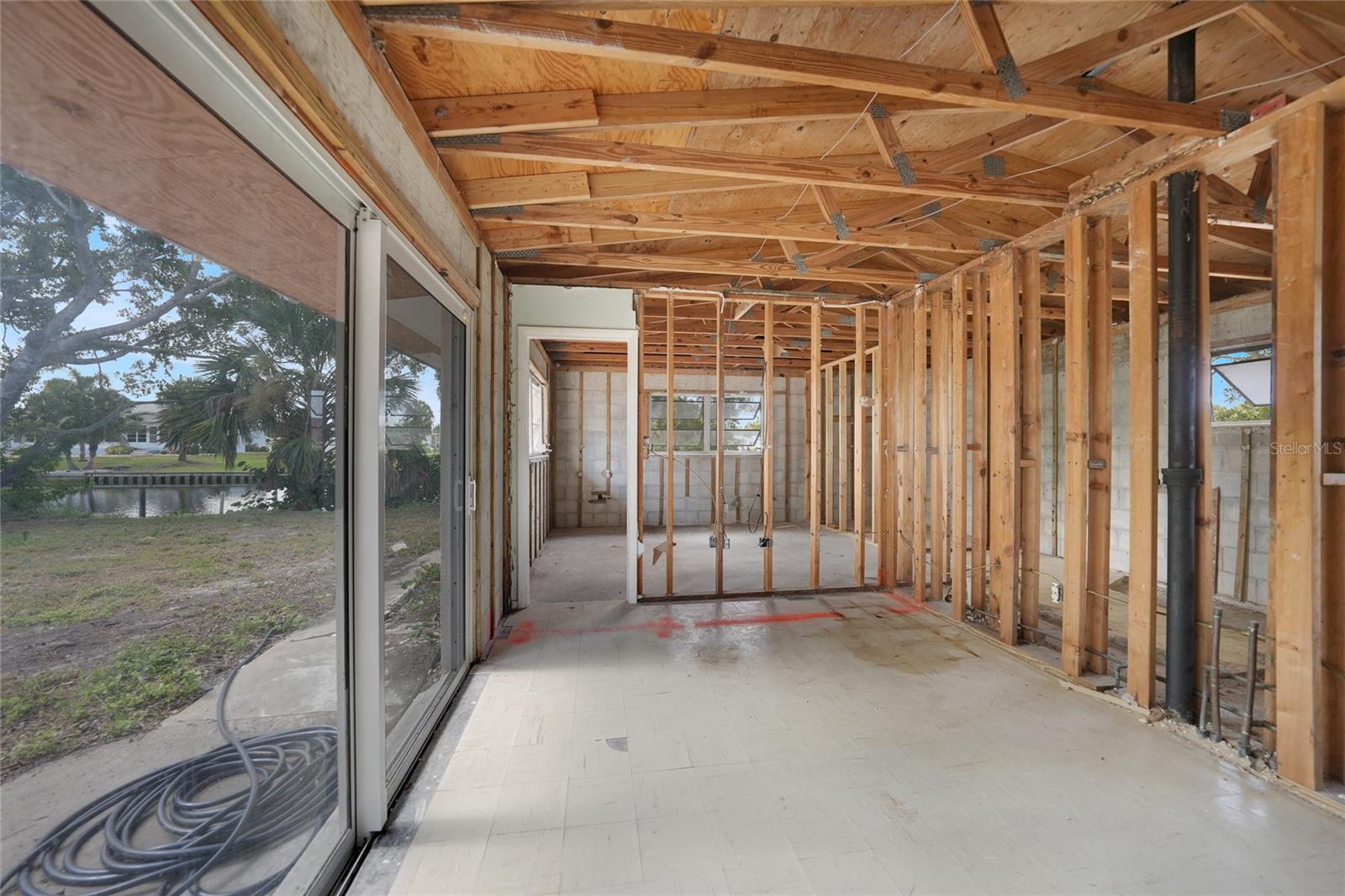 Image 26 of 39 For 801 Marlin Drive
