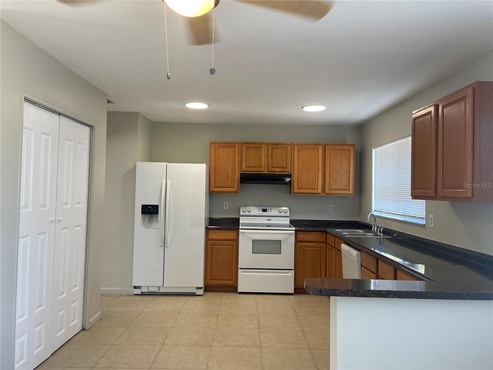 Image 6 of 15 For 3314 Montclair Circle