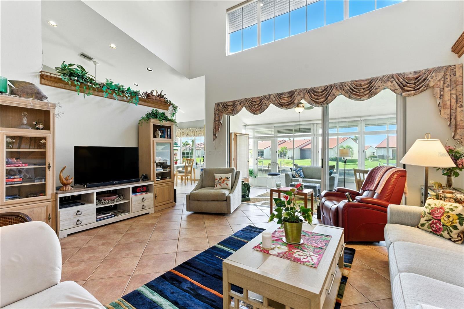 Image 10 of 66 For 3800 Bal Harbor Boulevard 511