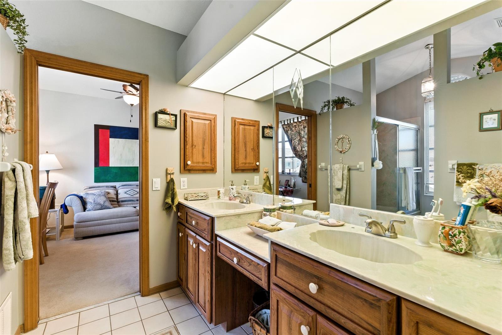Image 34 of 66 For 3800 Bal Harbor Boulevard 511