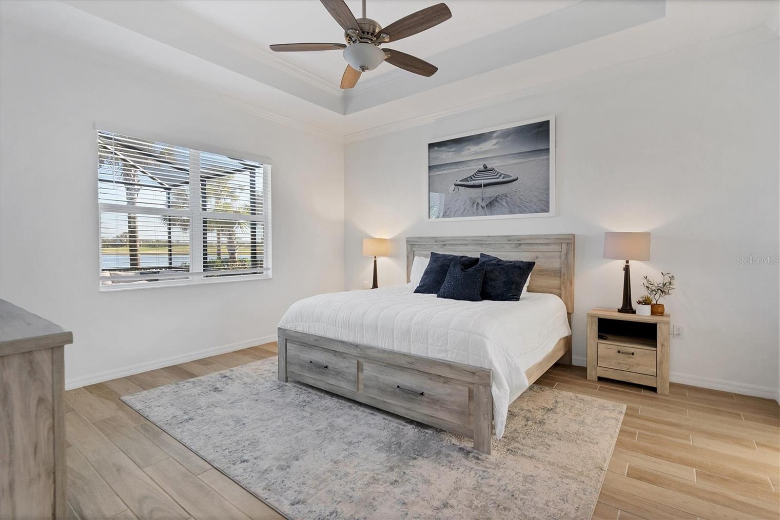 Image 19 of 68 For 25228 Longmeadow Drive