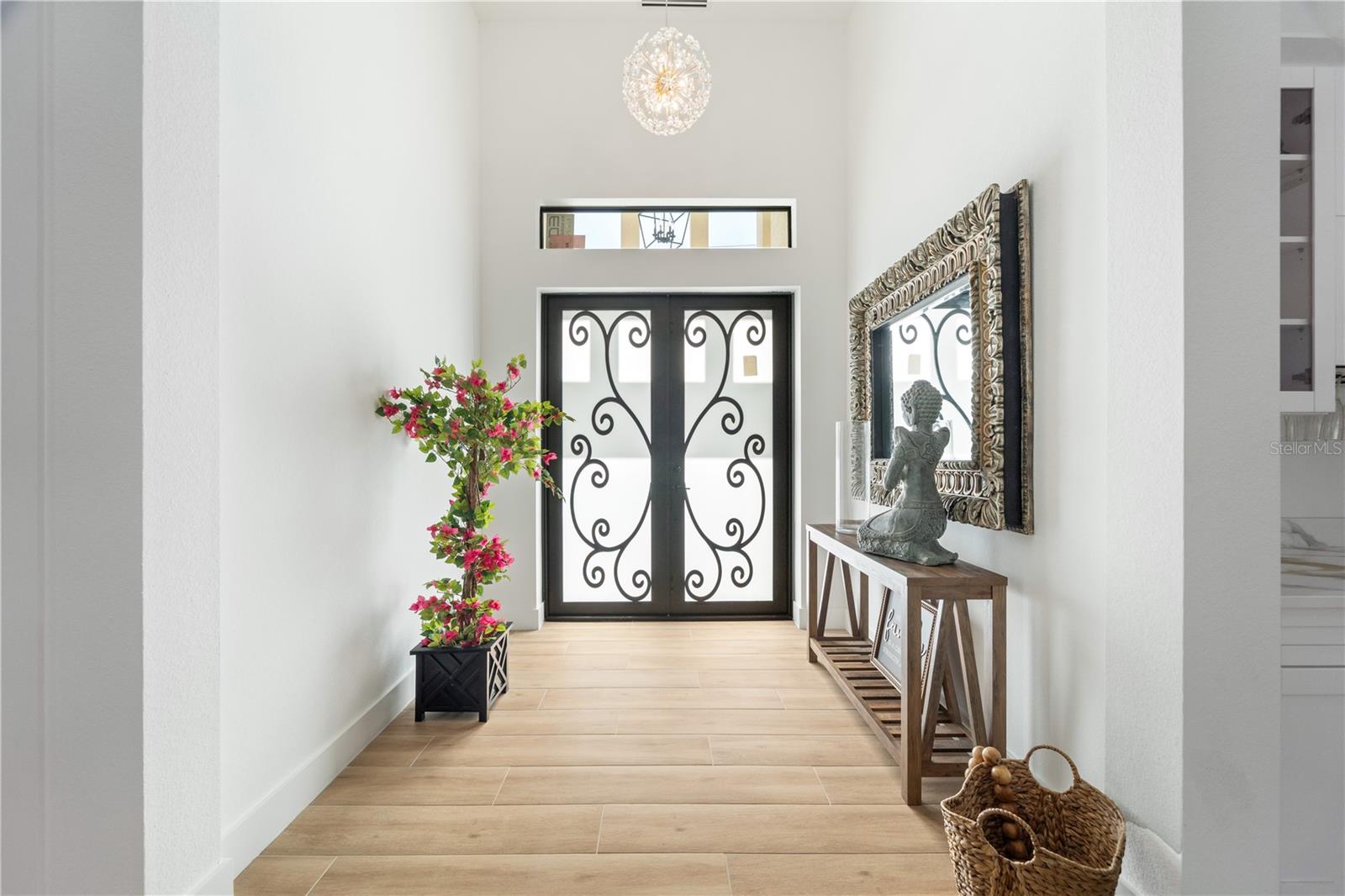Image 3 of 31 For 17513 Clover Avenue