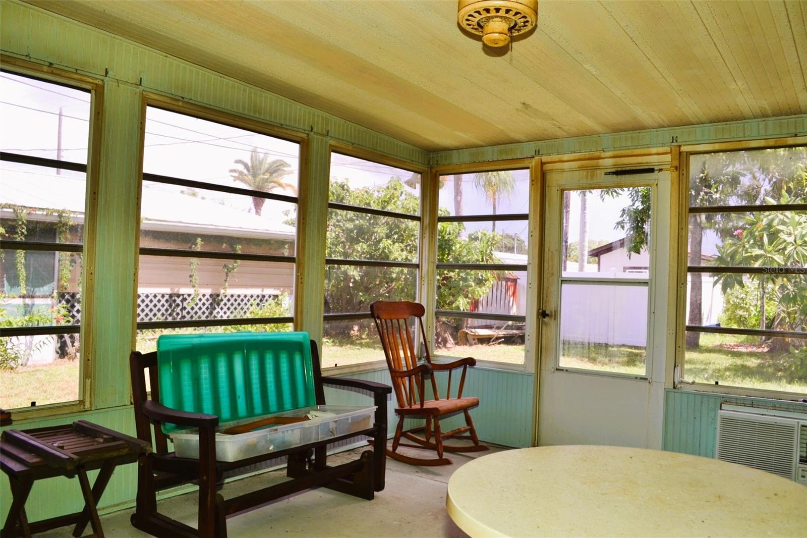 Image 11 of 15 For 1920 Barstow Place
