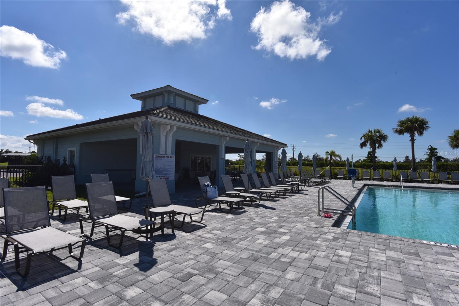 Image 49 of 53 For 2105 Gardenia Avenue