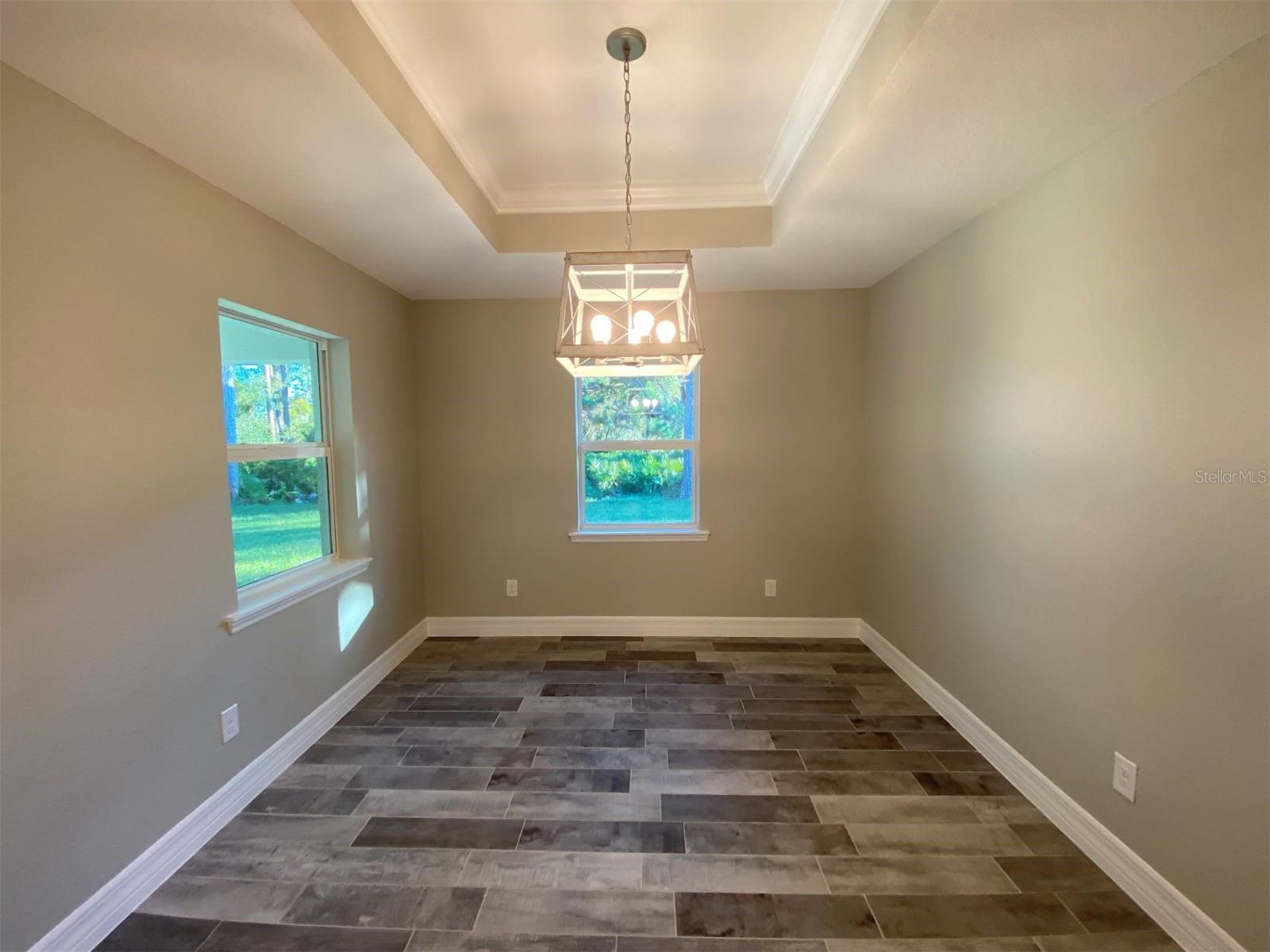 Image 4 of 16 For 129 Glades Drive