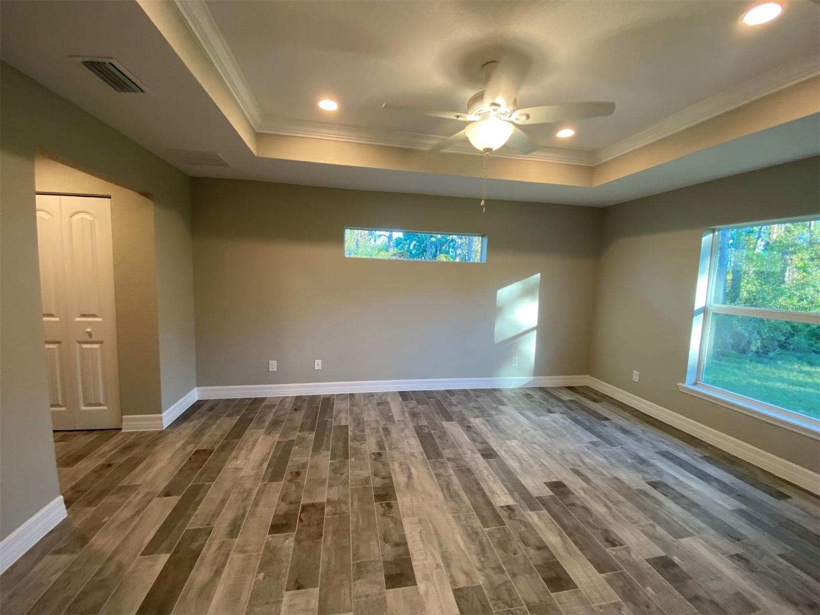 Image 8 of 16 For 129 Glades Drive