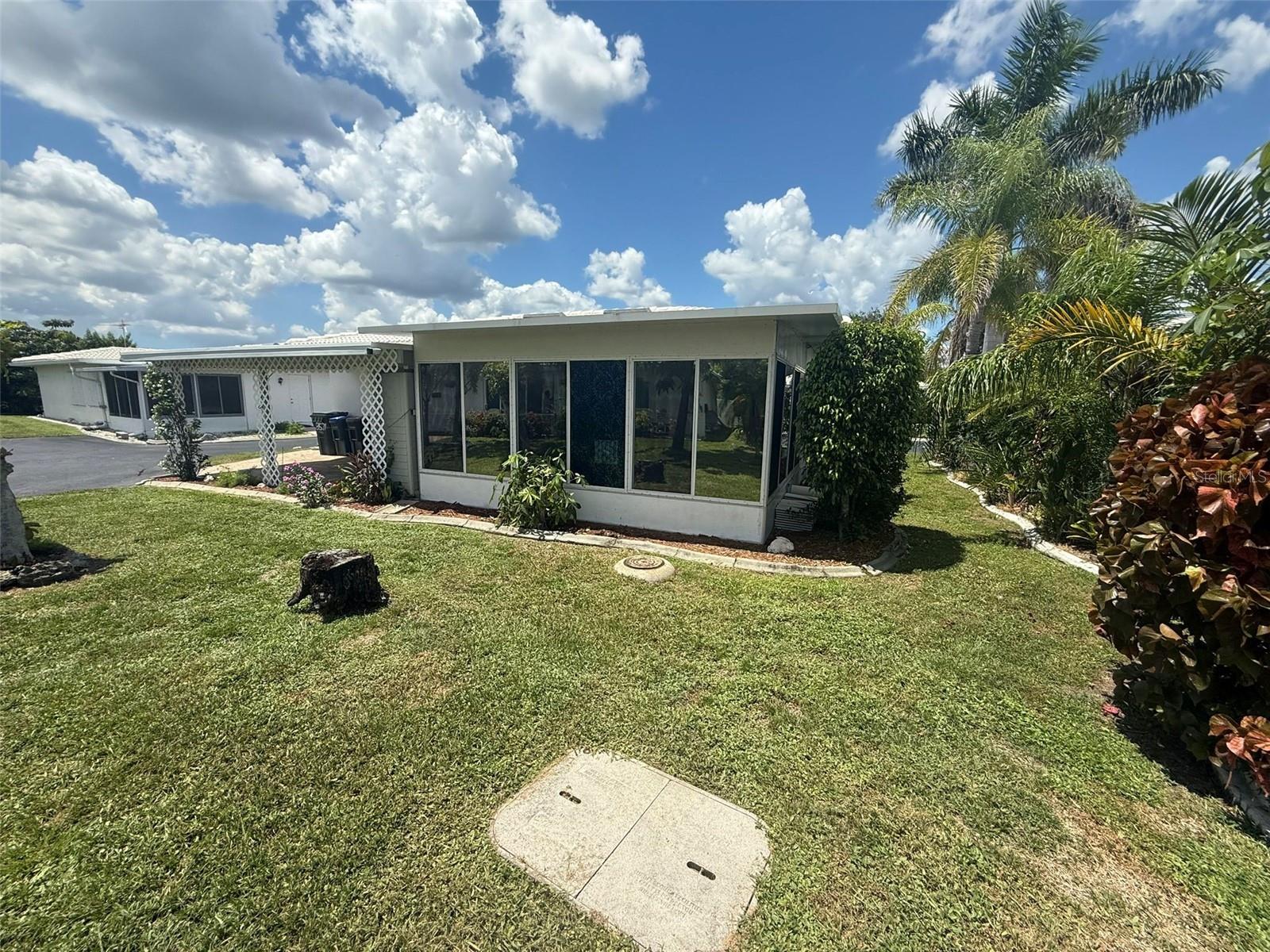 Image 5 of 16 For 8571 Pickwick Road