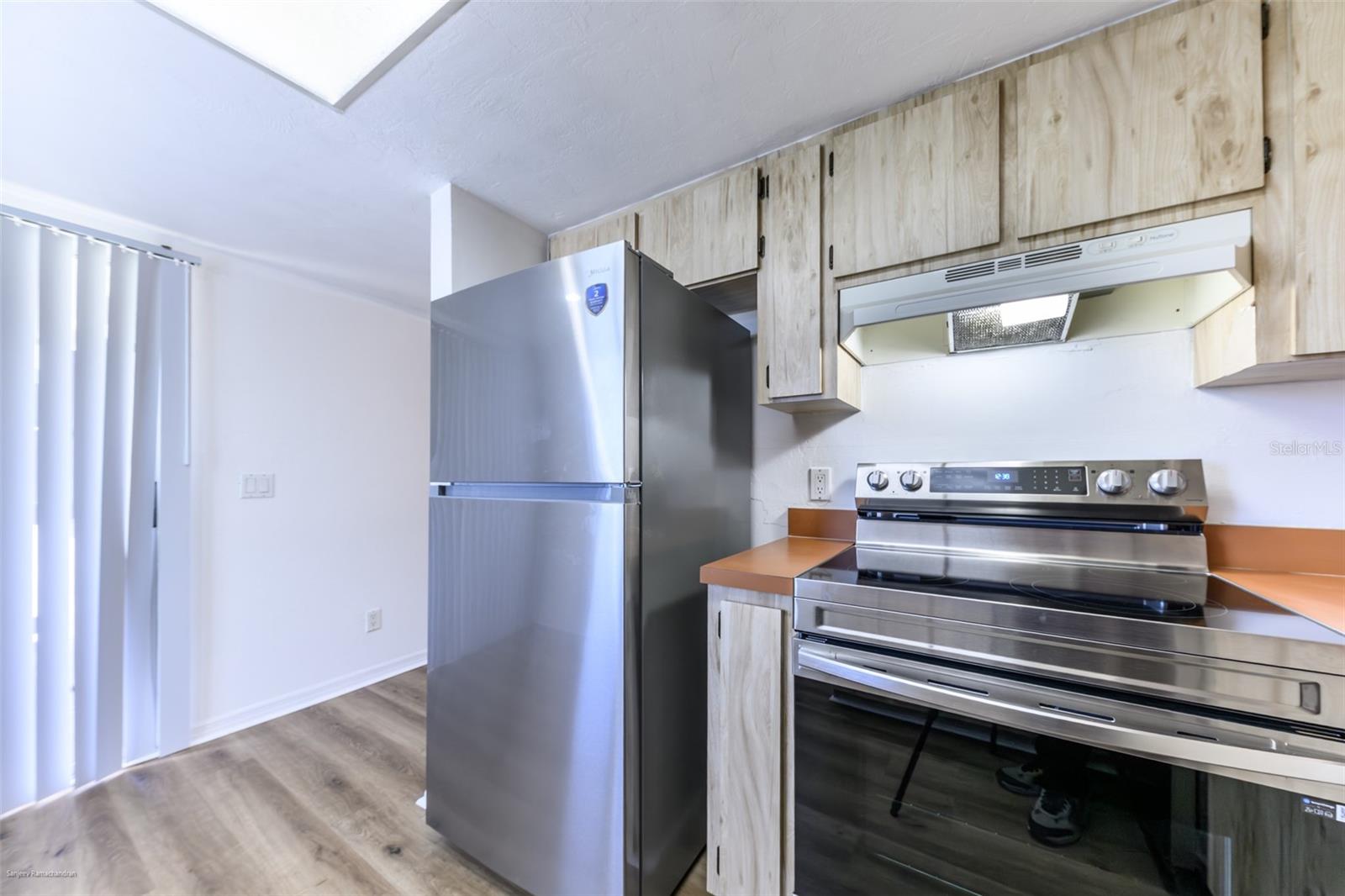 Image 13 of 34 For 22481 Westchester Boulevard B44