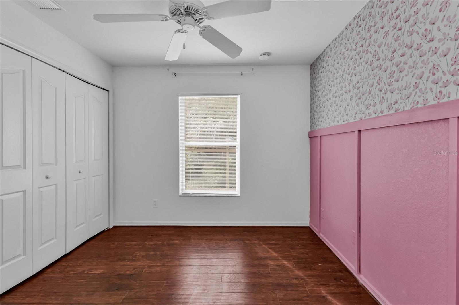 Listing photo id 16 for 1191 Nebraska Lane