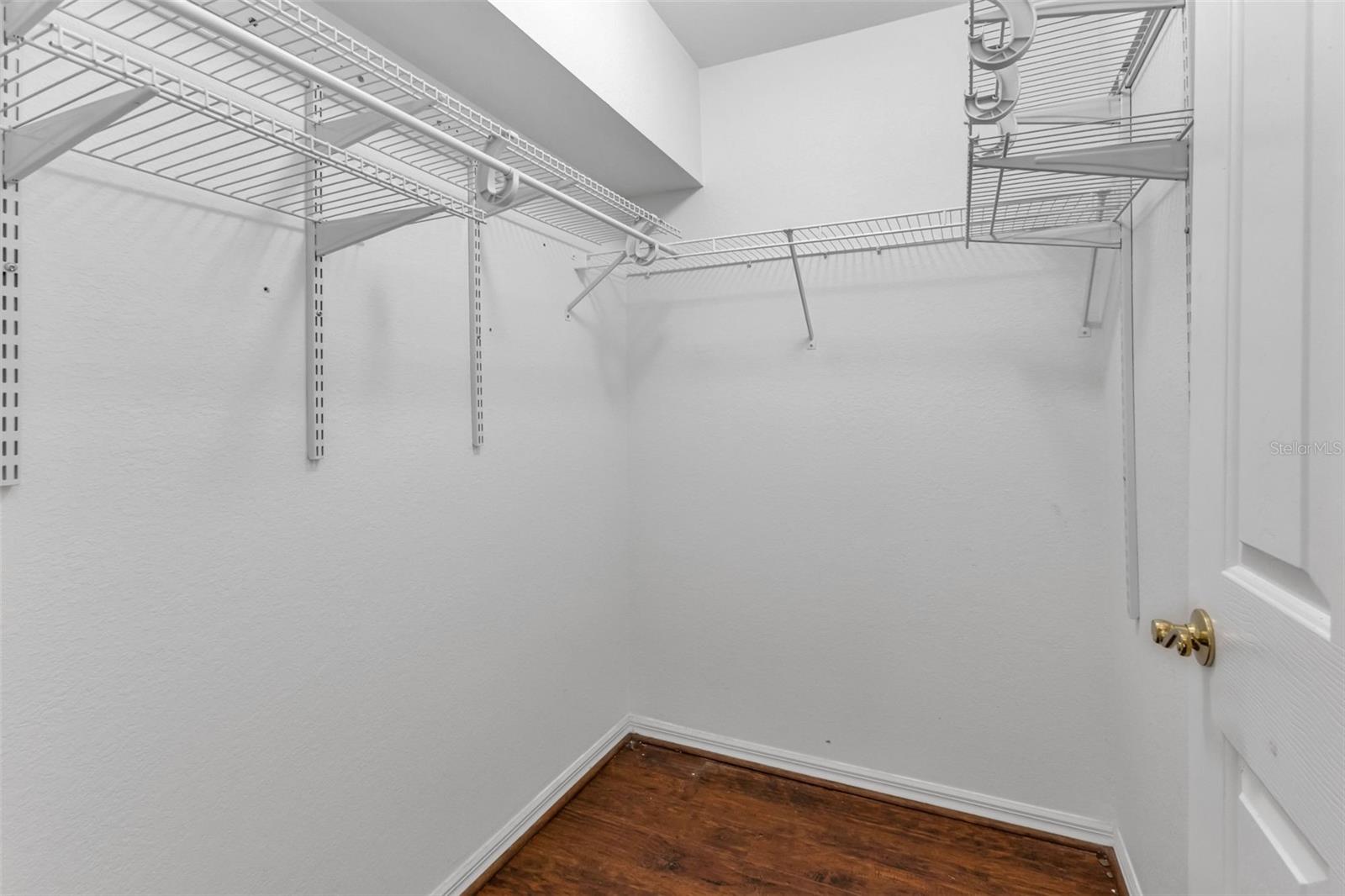 Listing photo id 23 for 1191 Nebraska Lane